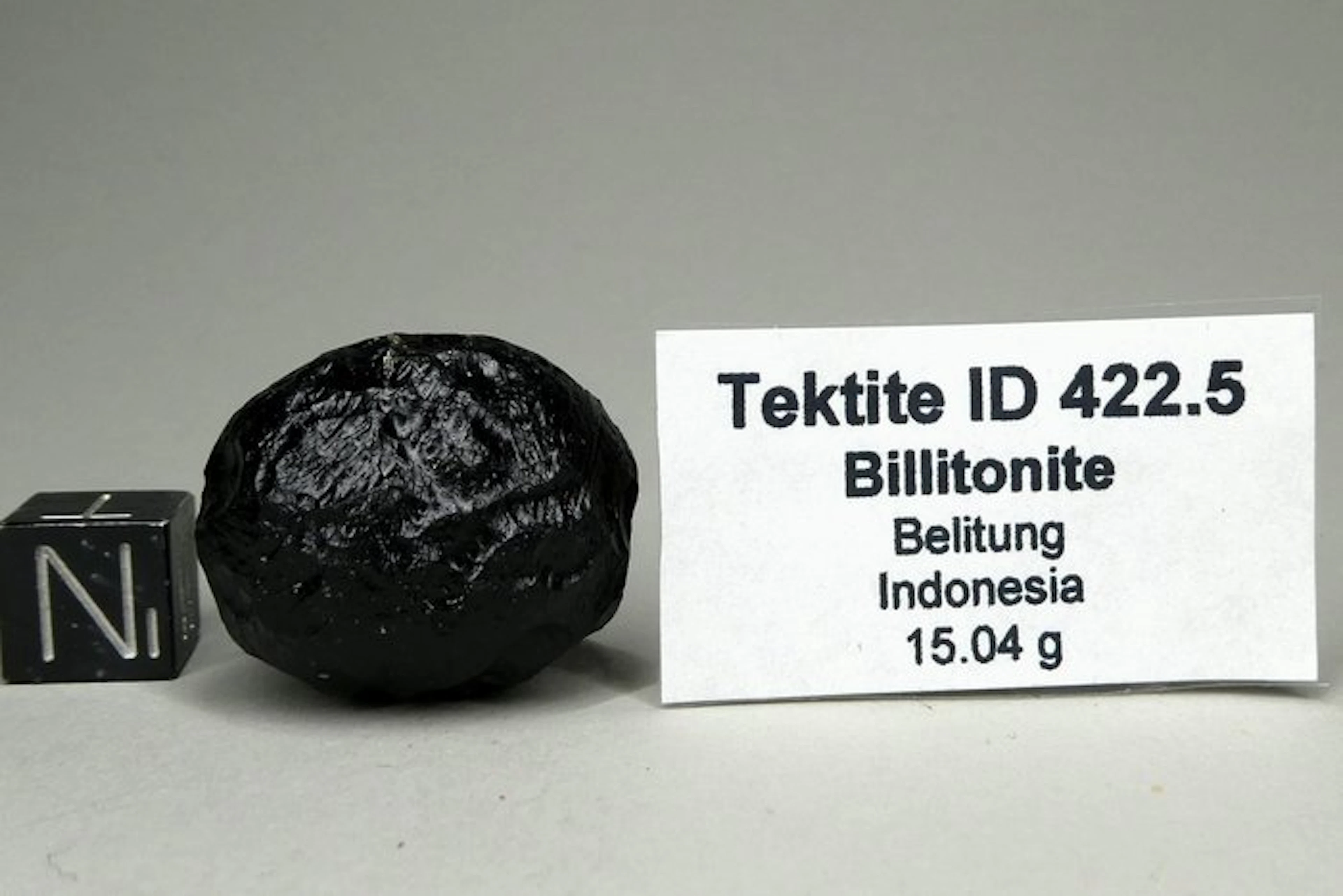 Billitonite Tektite Indonesia - 15.04 g