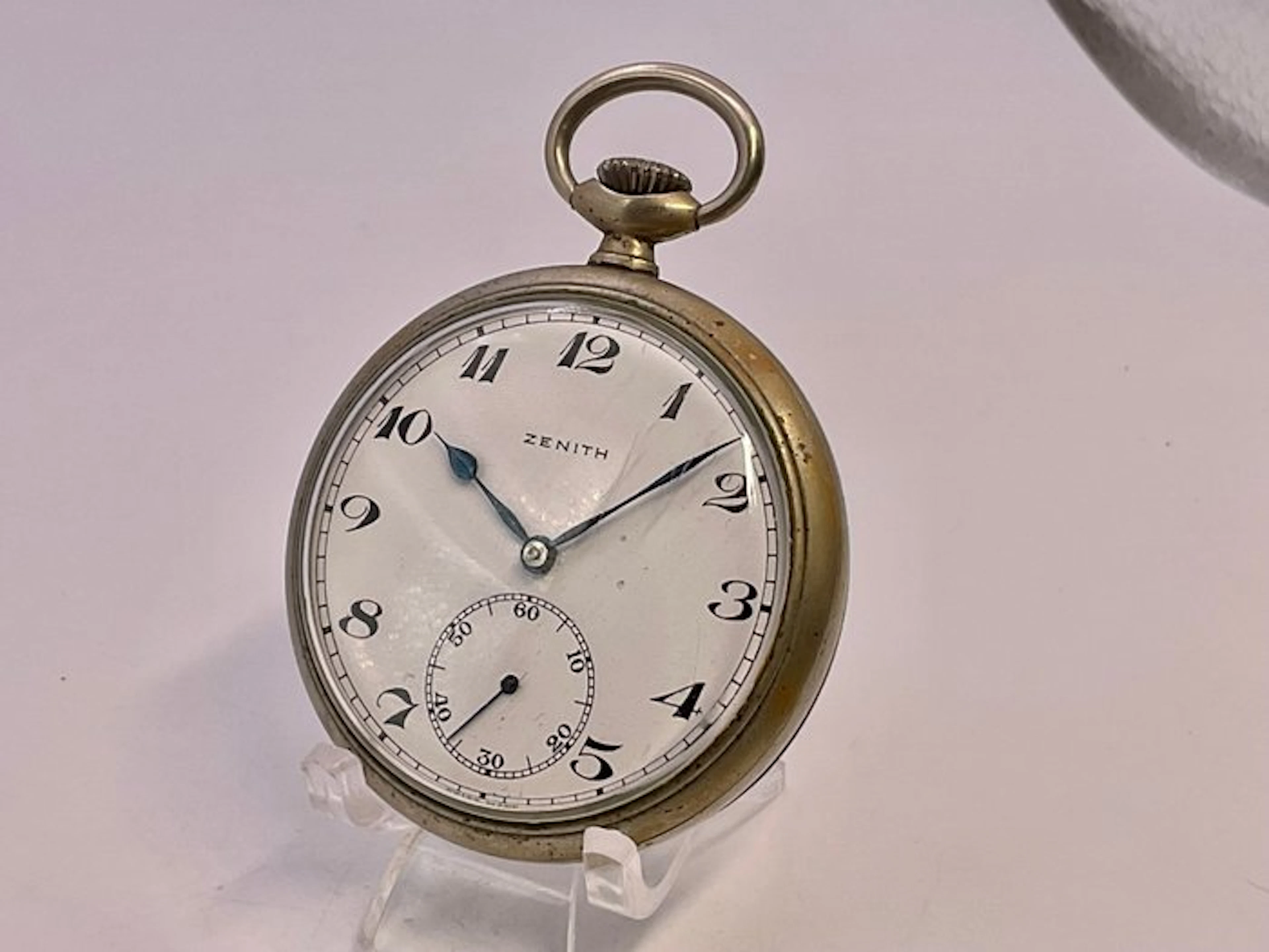 Zenith . Calibo 18.28 3 A-6 . Metallo . 1950 . - 1950-1959