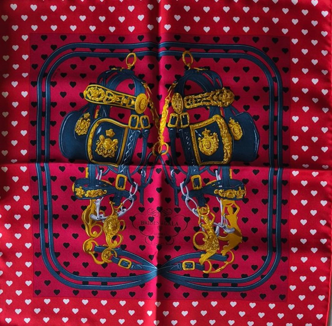 Hermès - BRIDES DE GALA LOVE by Hugo Grygkar & Bali Barret. Gavroche - Foulard