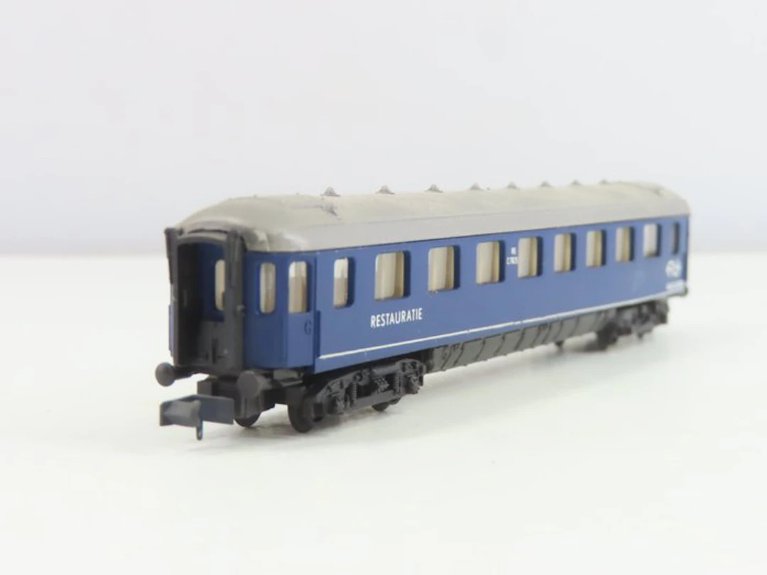 Arnold N - C7823 - Model train passenger carriage (1)...