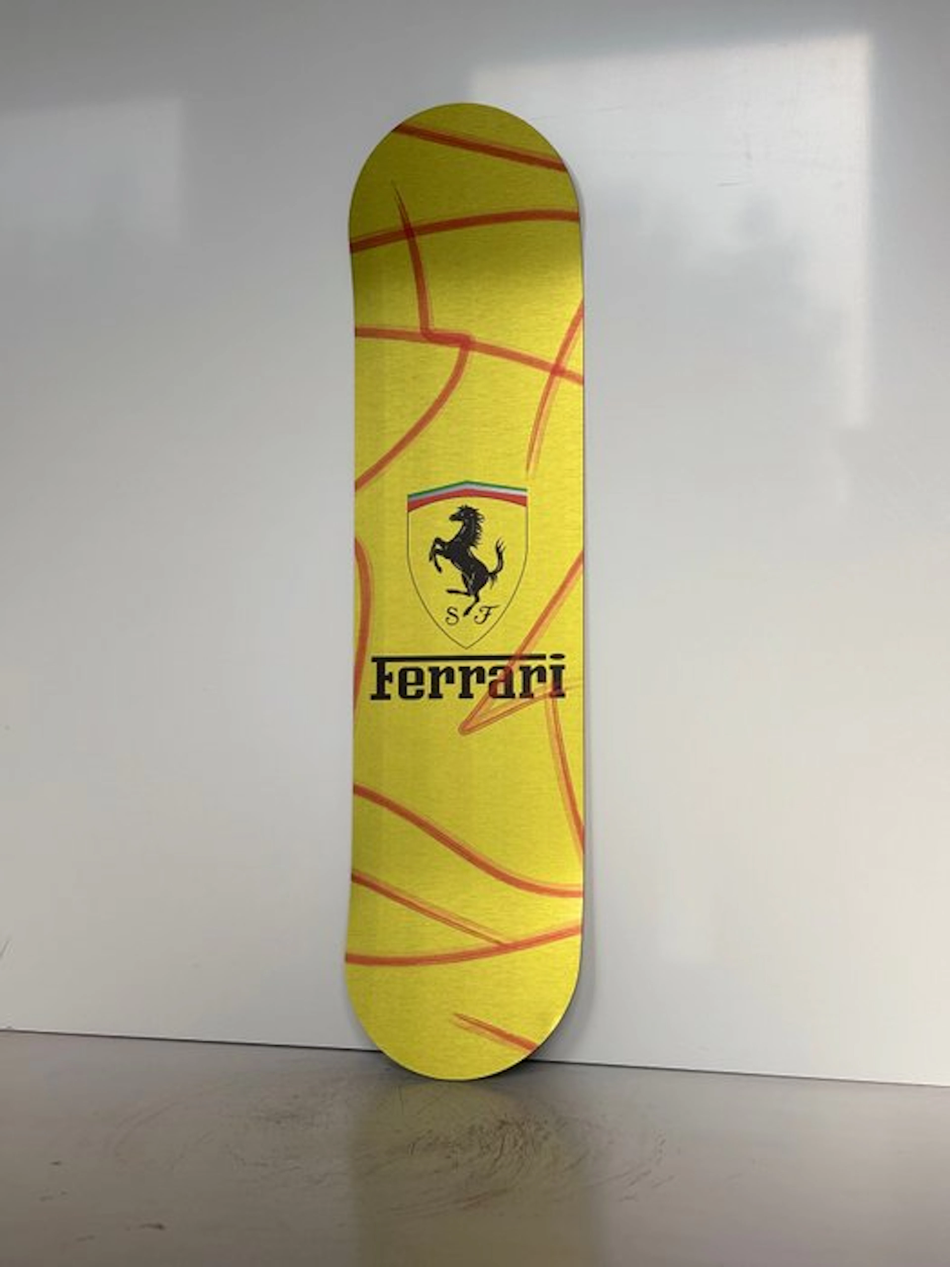 Beever Deco Art - Ferrari goes skating!