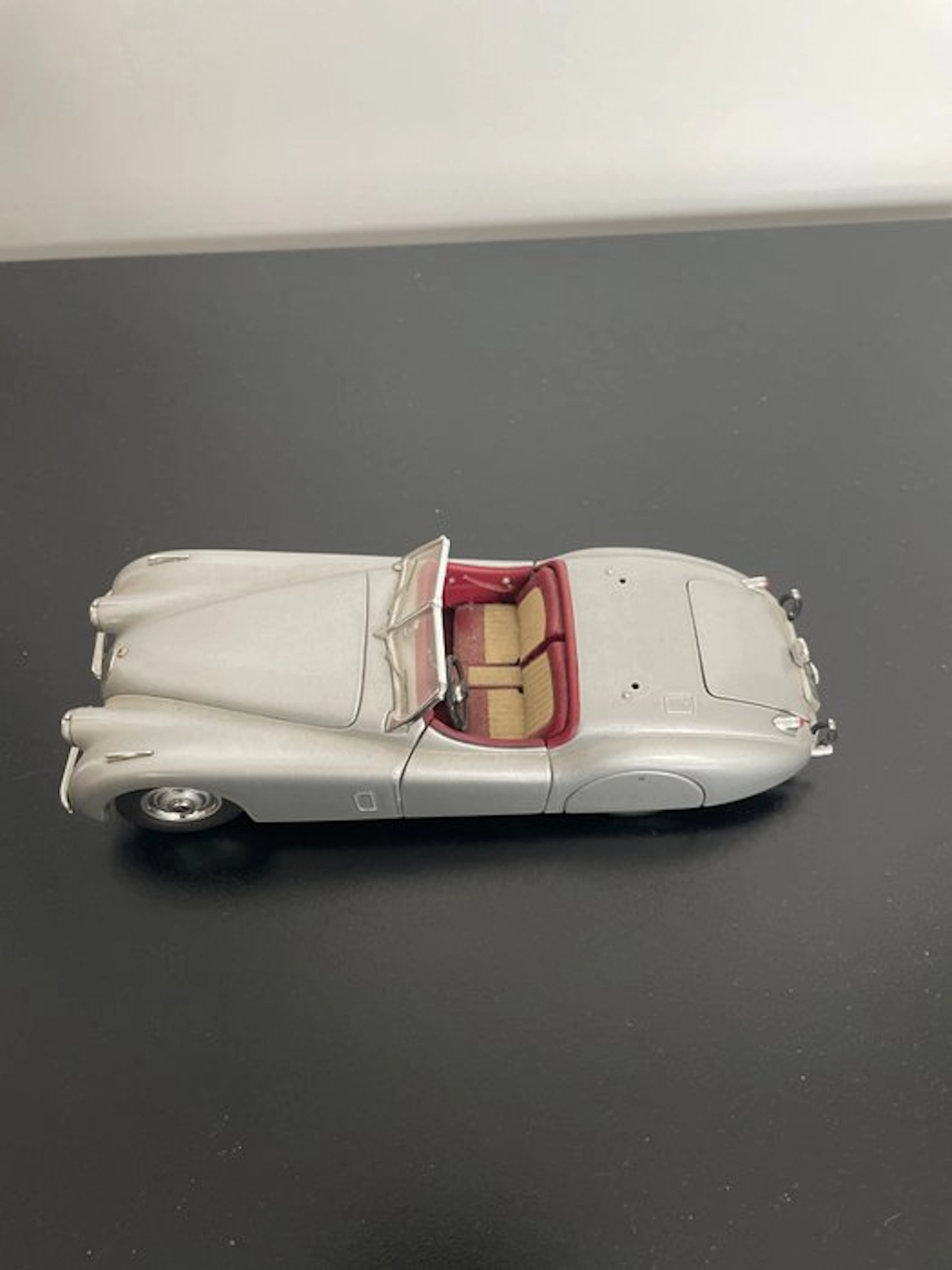 Franklin Mint 1:24 - Model car - Jaguar XK 120