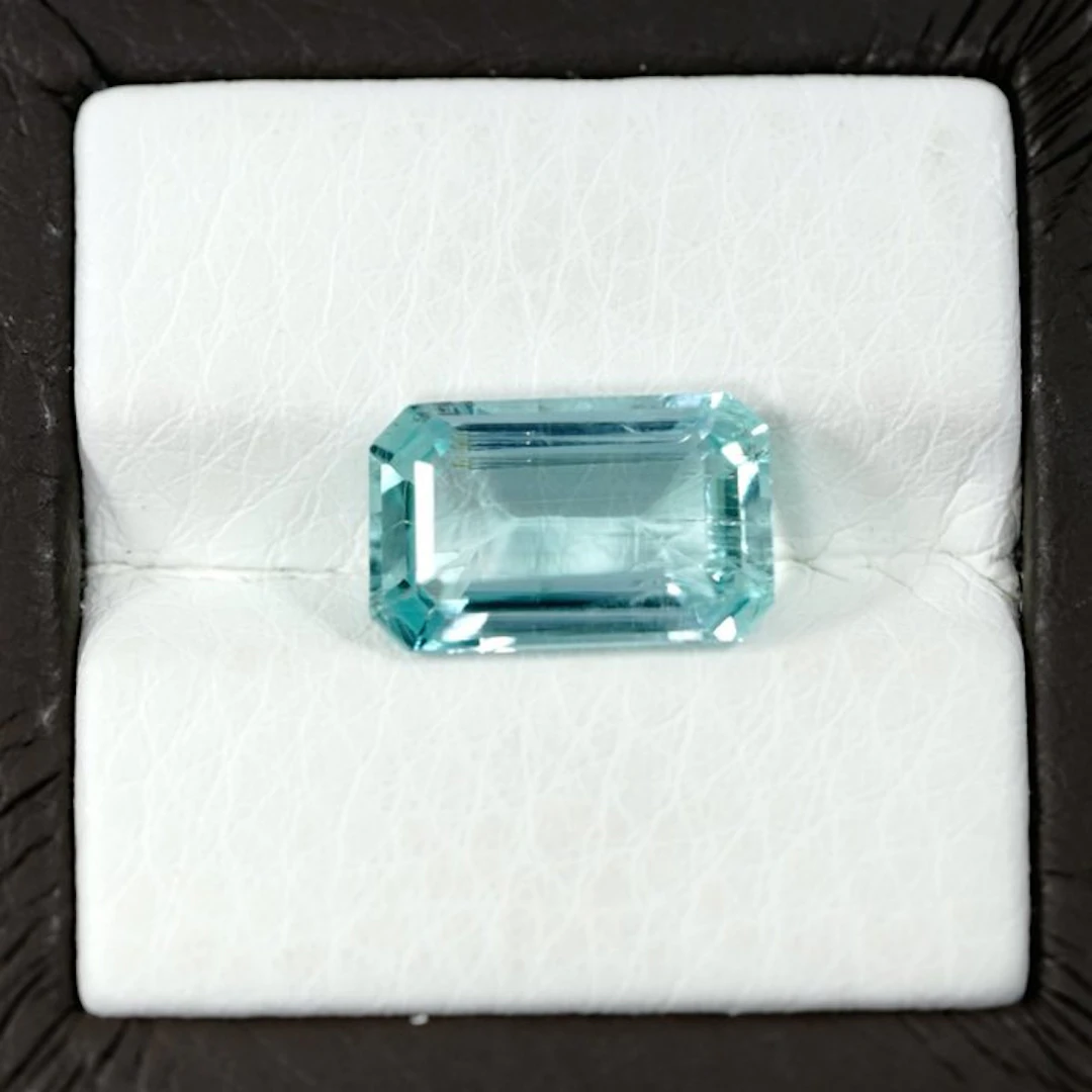 No reserve price - 1 pcs Green, Blue Beryl - 4.16 ct - Bellerophon Gemlab