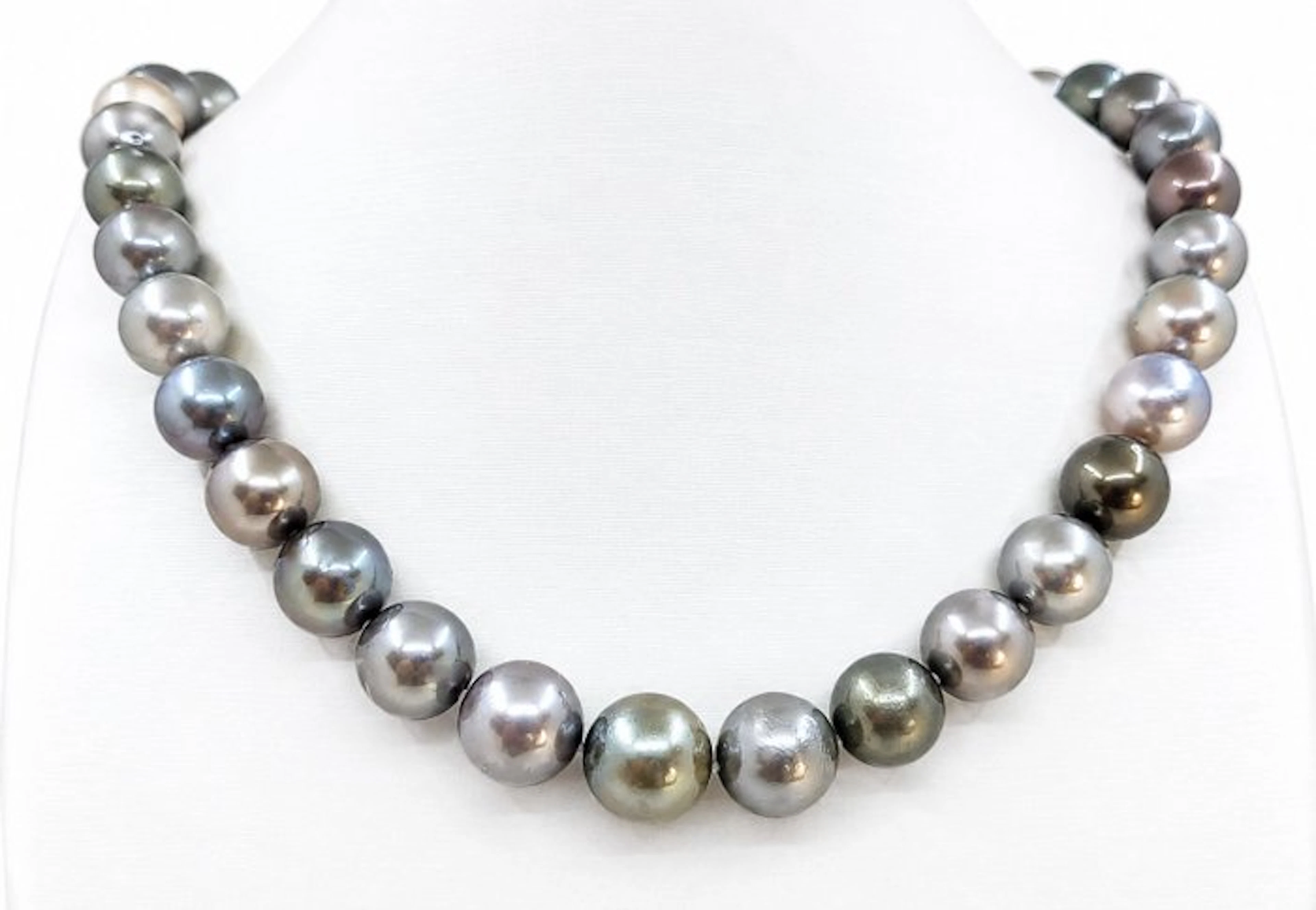 Necklace ALGT Certified 11.0x13.3mm Multi Tahiti Pearls