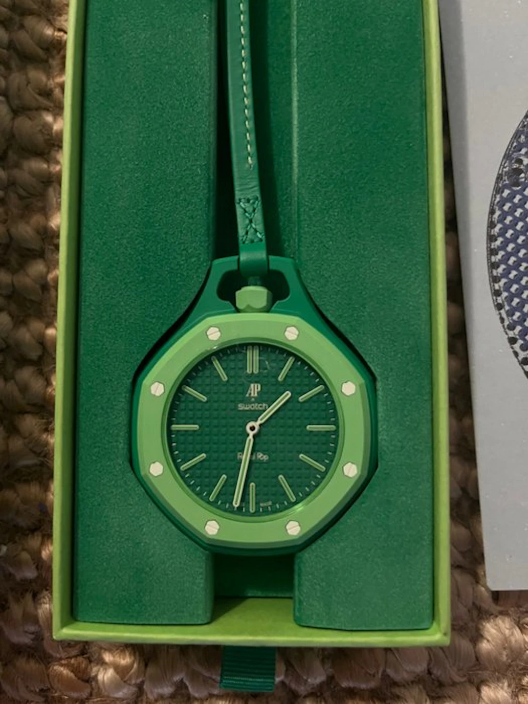 Swatch - Royal Pop Green Eight - No reserve price - SX03G100N - Unisex - 2026