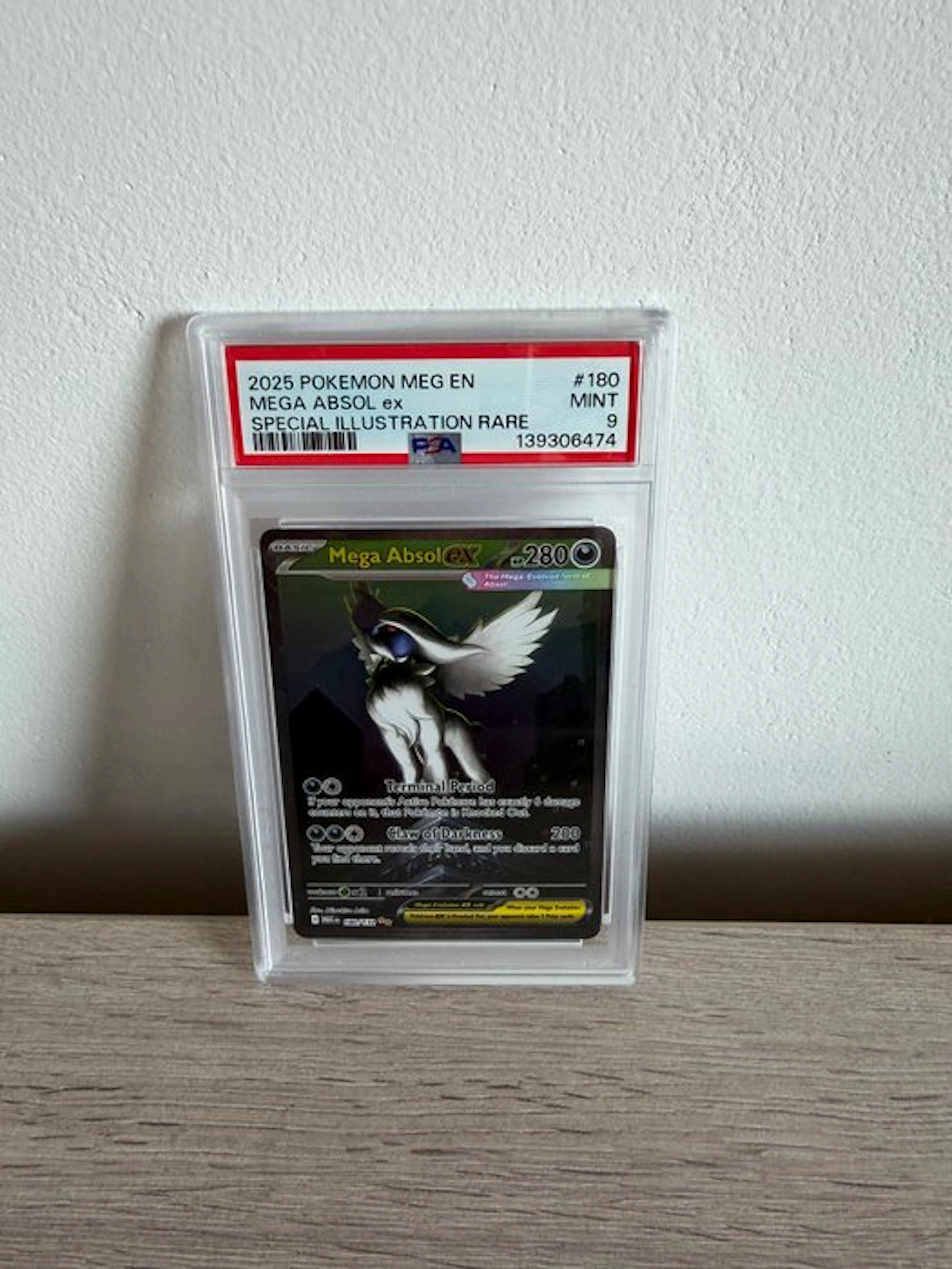 Pokémon - 1 Graded card - Mega Absol Ex #180 Pokemon Mega Evolution #180 Foil