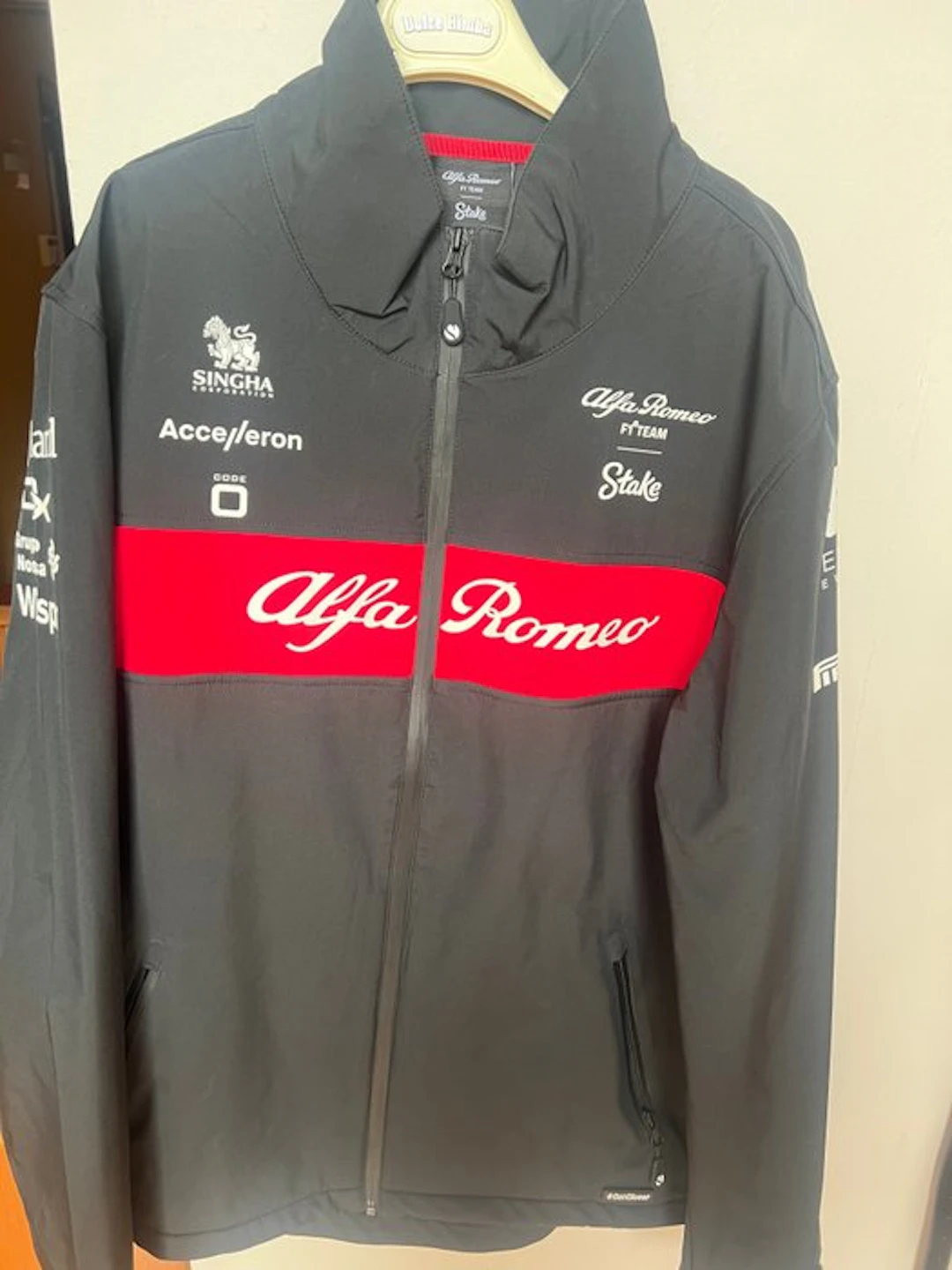 Sauber Alfa Romeo - Formula One - 2023 - Team wear