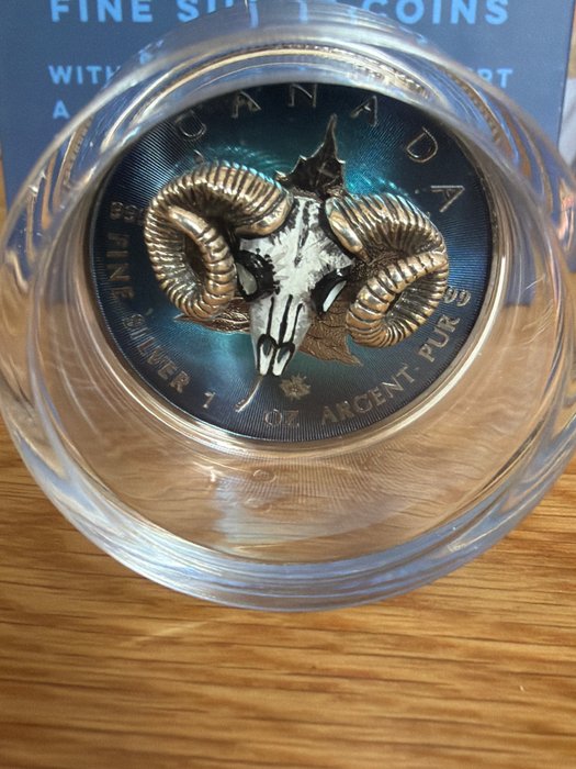 Canada. 5 Dollars 2022 Bighorn Skull Insert 1 oz (.999) mit CoA und BOX