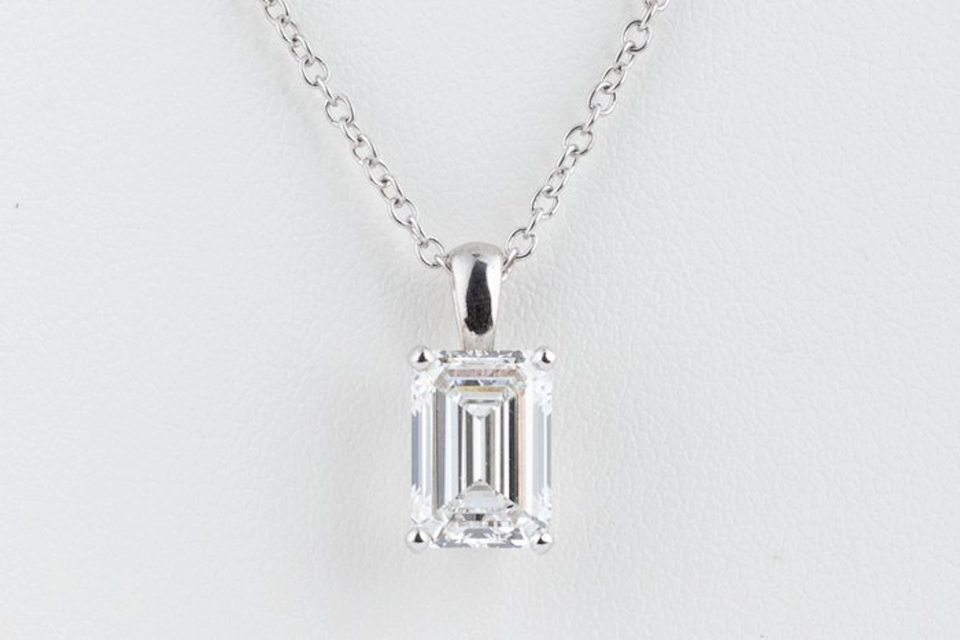 Chain - 14 kt. White gold - 2.02ct. tw. Diamond (Lab-grown) - Emerald F-VVS2