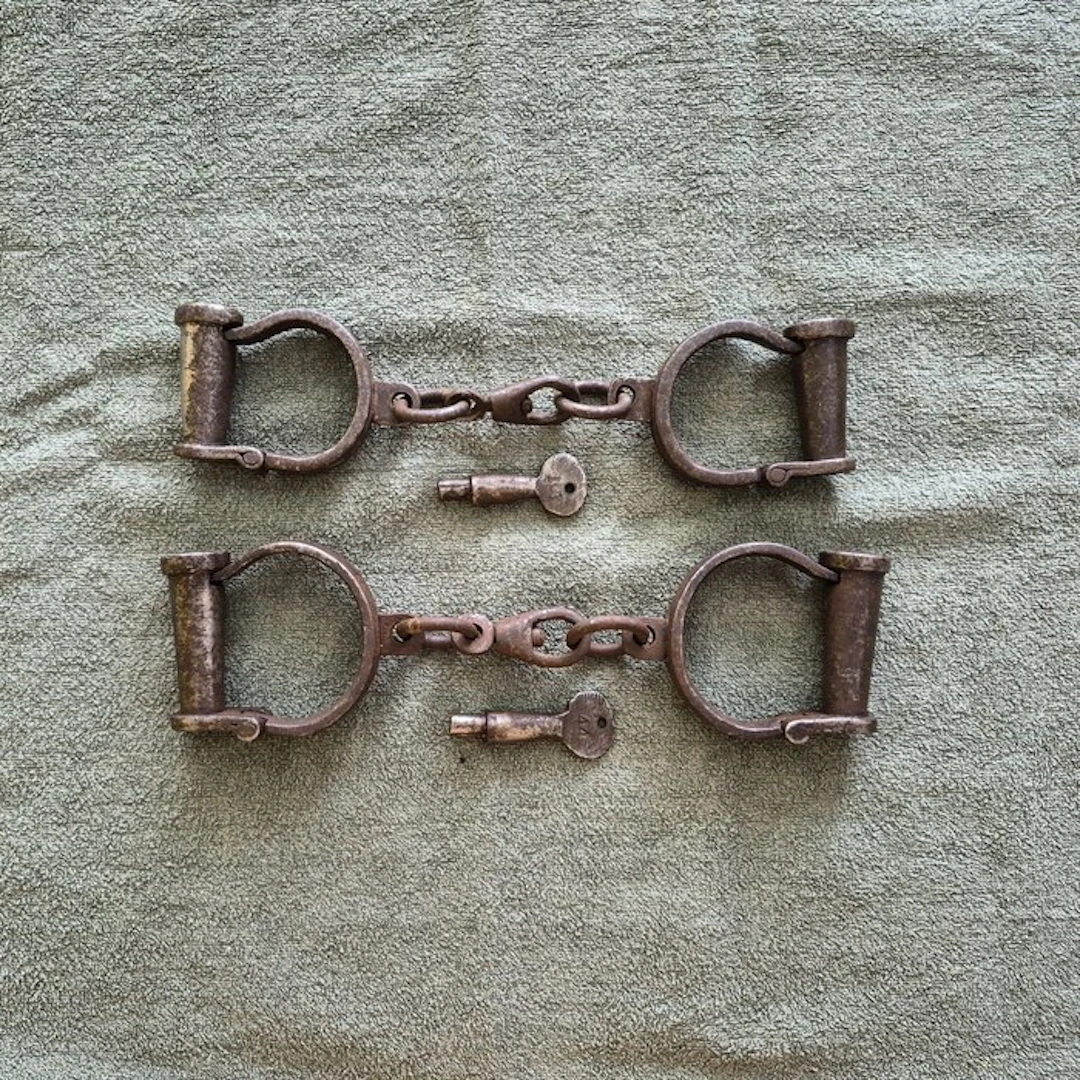 India - Wrought-iron replica handcuffs with matching keys in working condition