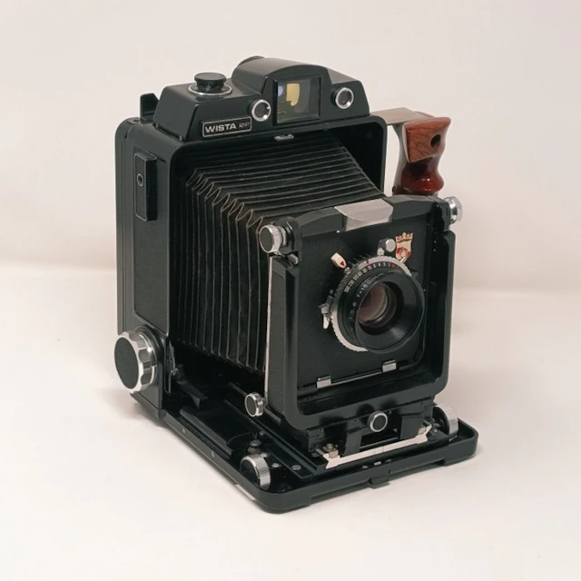 Wista RF 4x5" + Rodenstock 5,6/150mm + Schneider 5,5/360mm + acc