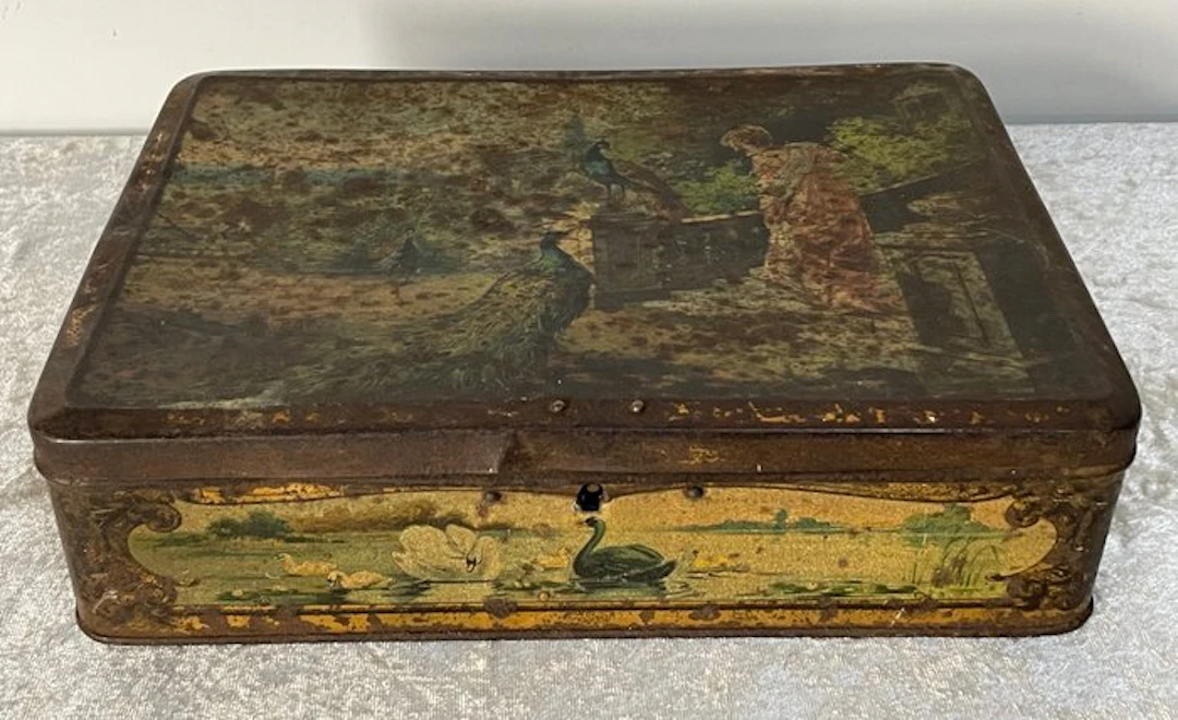 Breda Holland - London Caramel Works - Casket - Blik - Antique Candy Tin Pauwen