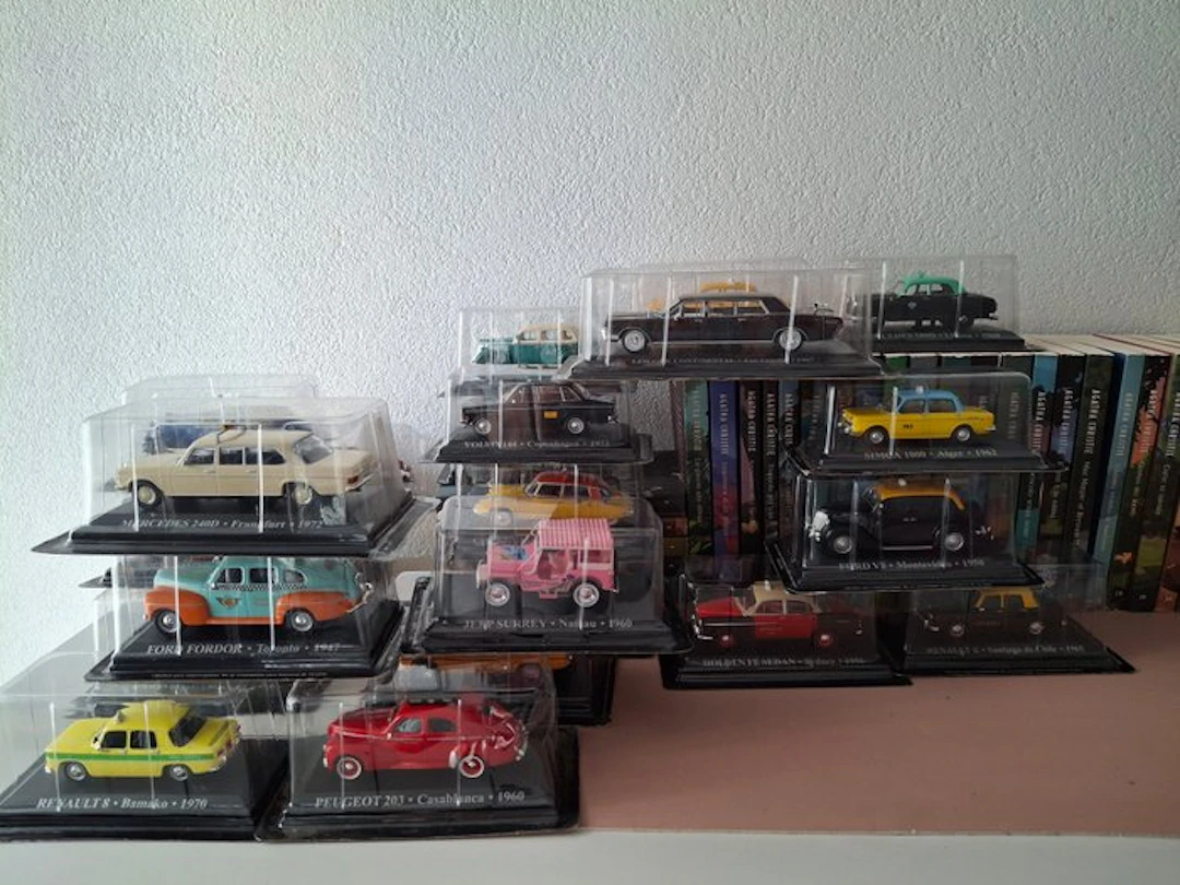 Altaya 1:43 - Model car (35) - Taxi - Taxi of the World (2002 Collection)