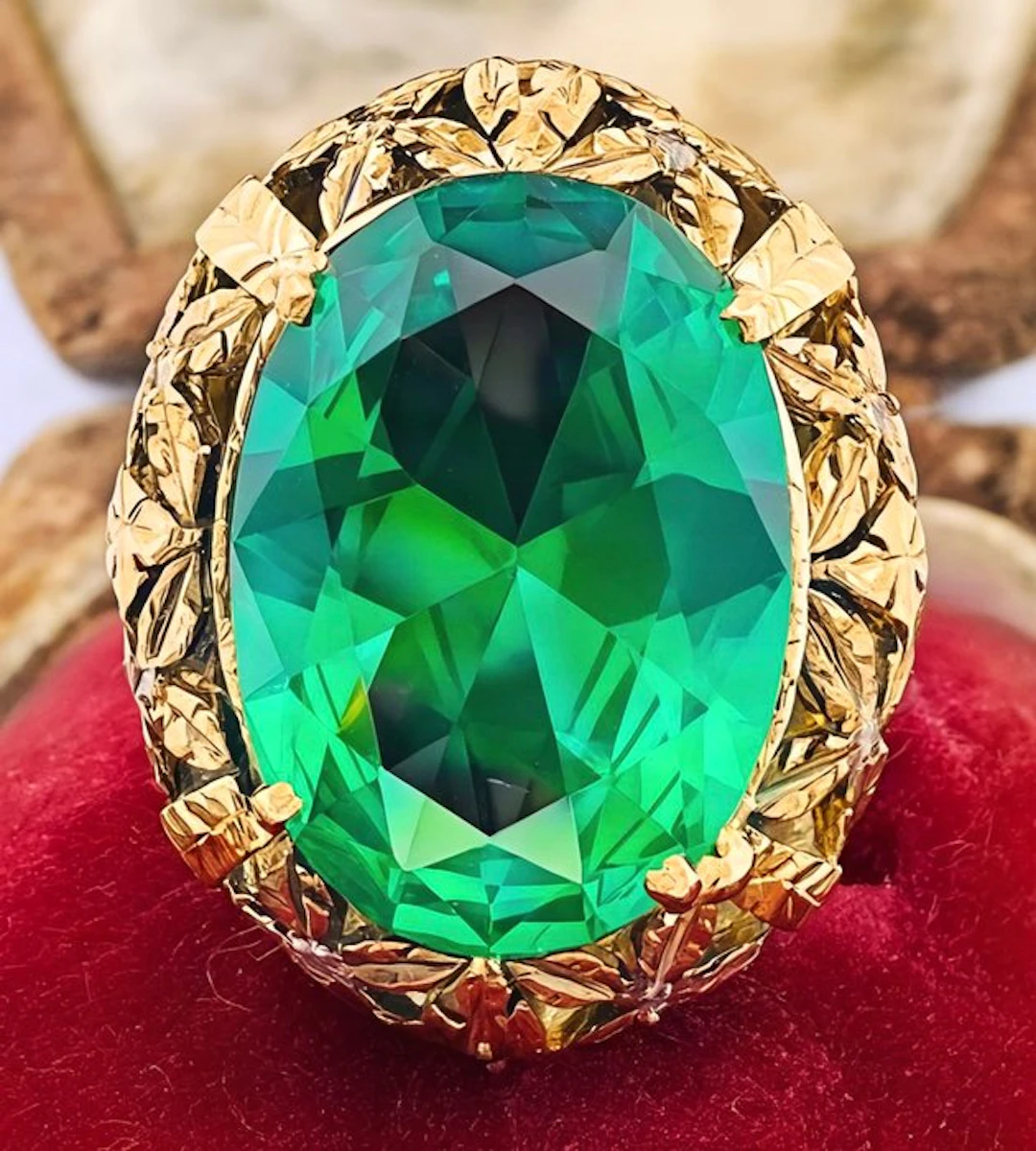 No reserve price - Ring - 9 kt. Yellow gold, Silver Emerald - Diamond
