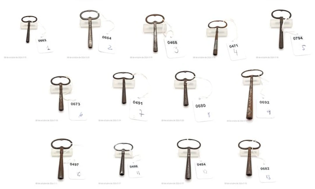 Clock/watch tools (13) - Complete set of keys