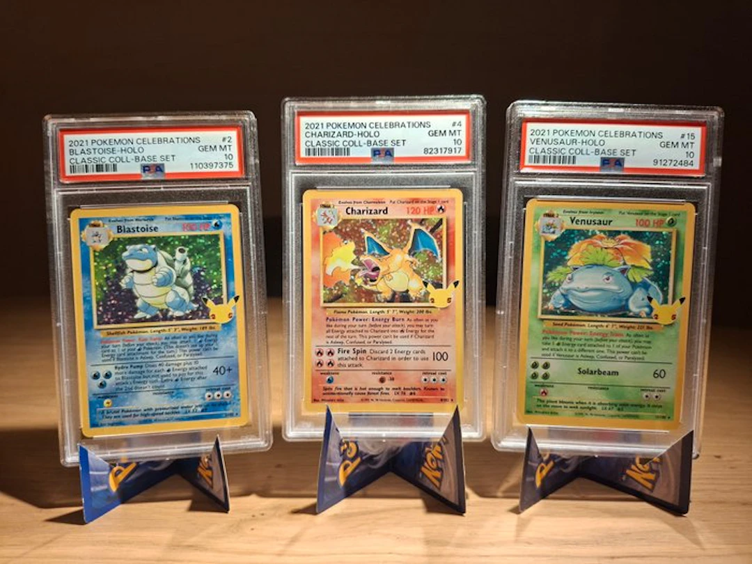 Pokémon - 3 Graded card - Charizard