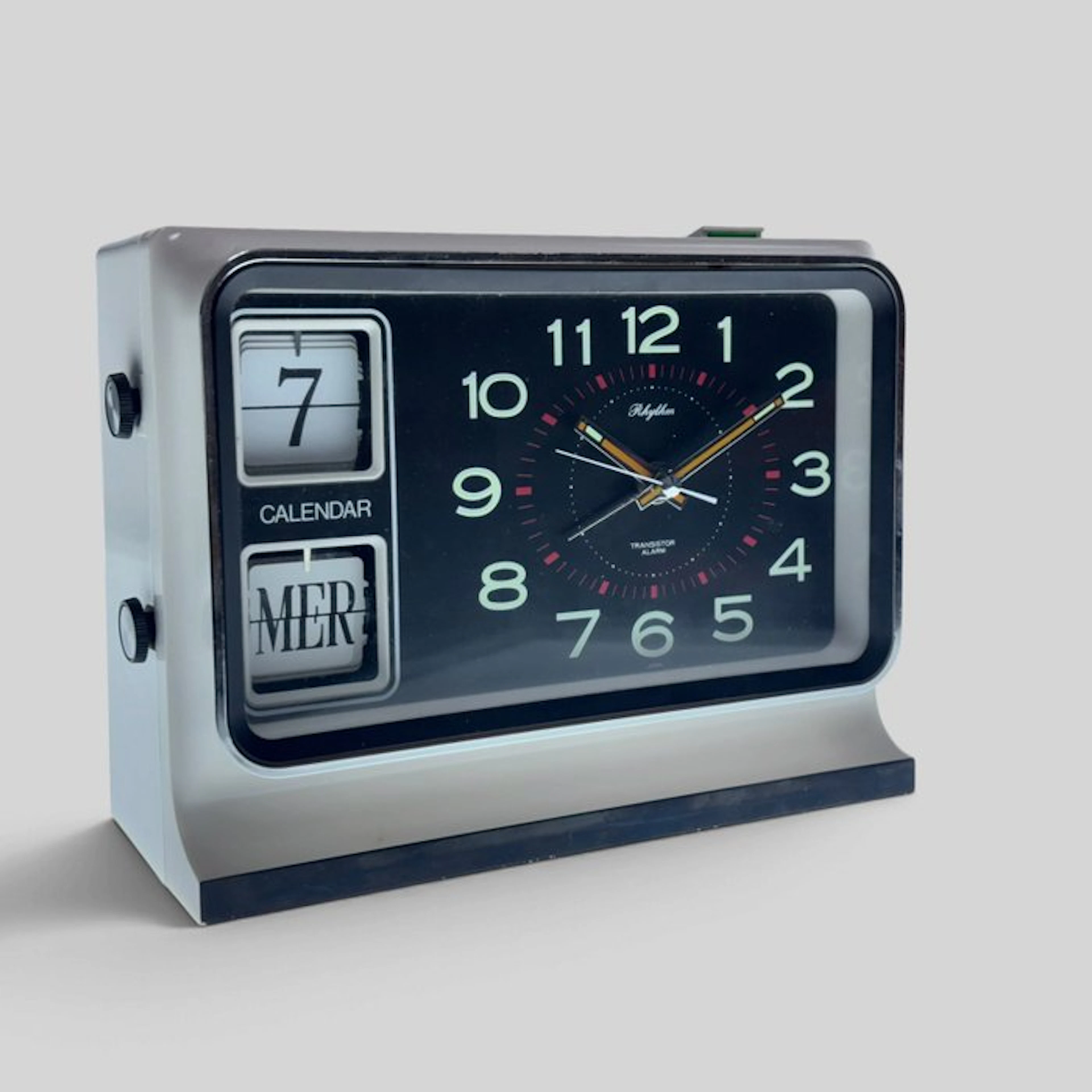 Alarm clock - Rhythm Watch Co.