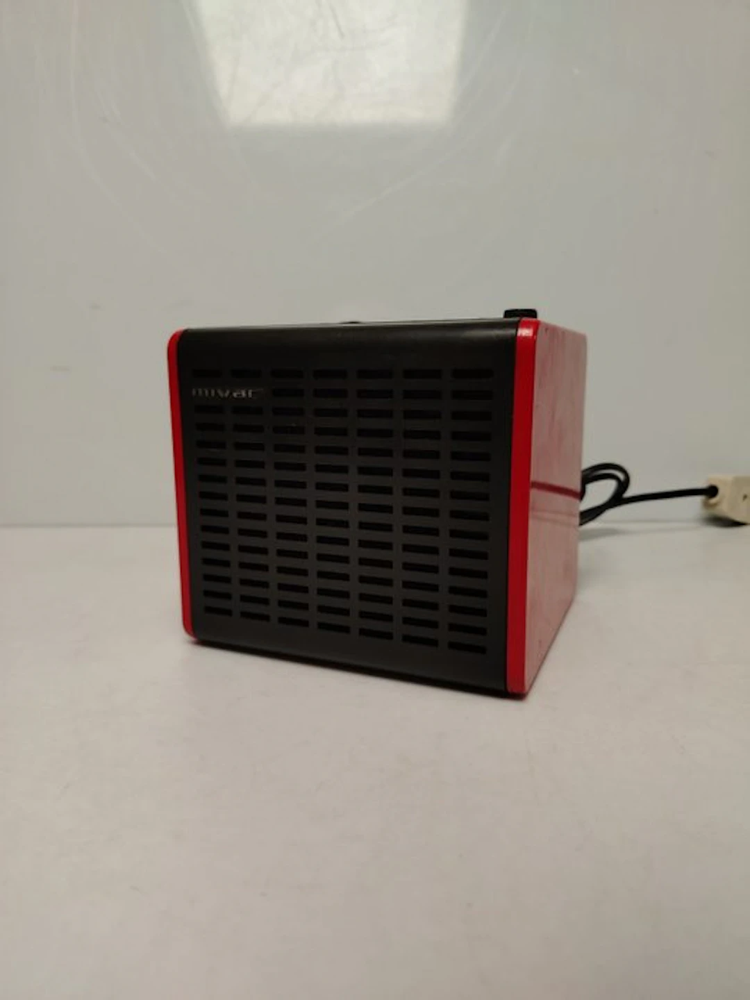 Mivar - Cubo R57 -Space Age- Portable radio