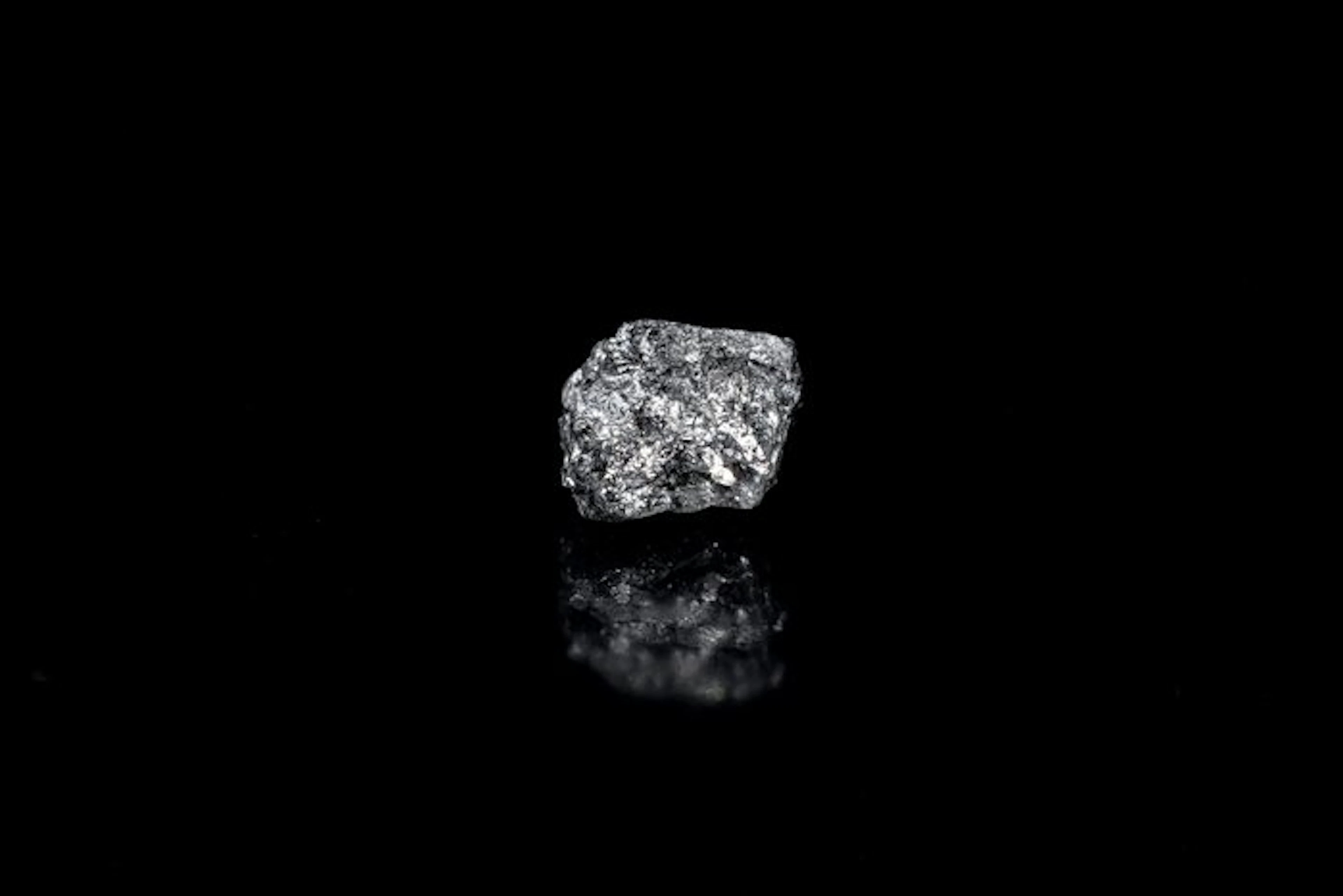 RARE BRILLIANT BLACK DIAMOND – 0.92 ct – India NO RESERVE...