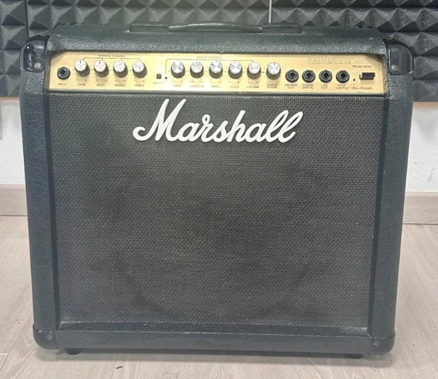 Marshall - Number of items: 1 - Guitar amplifier - United...