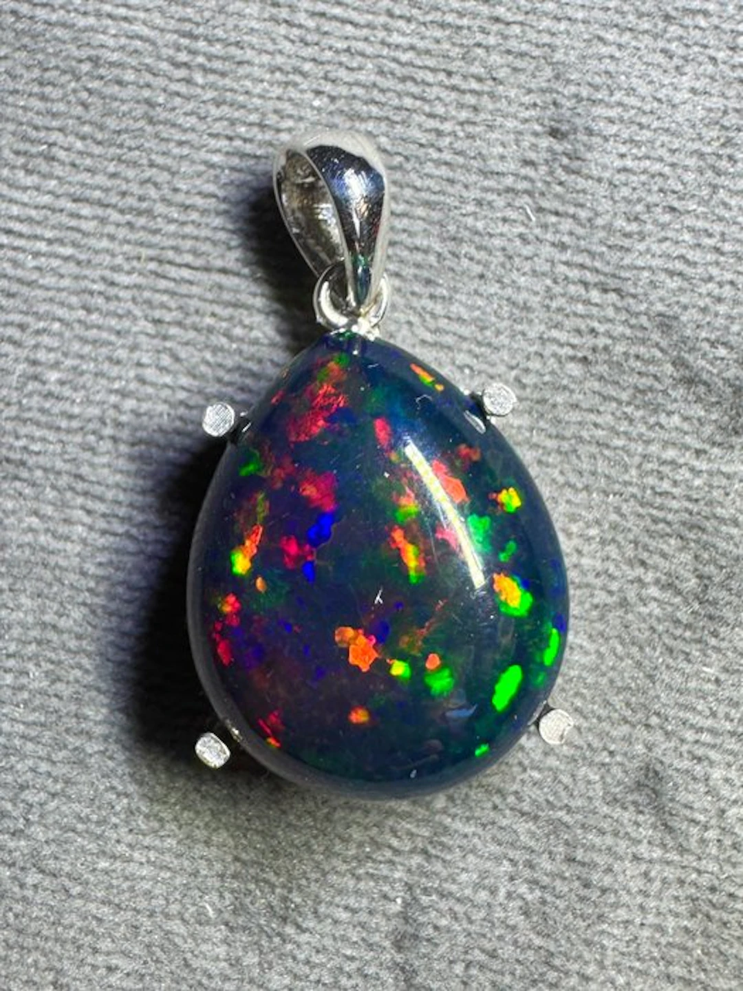 AAA - Top Quality! - Natural Ethiopian Black Opal Pendant + 925 Silver