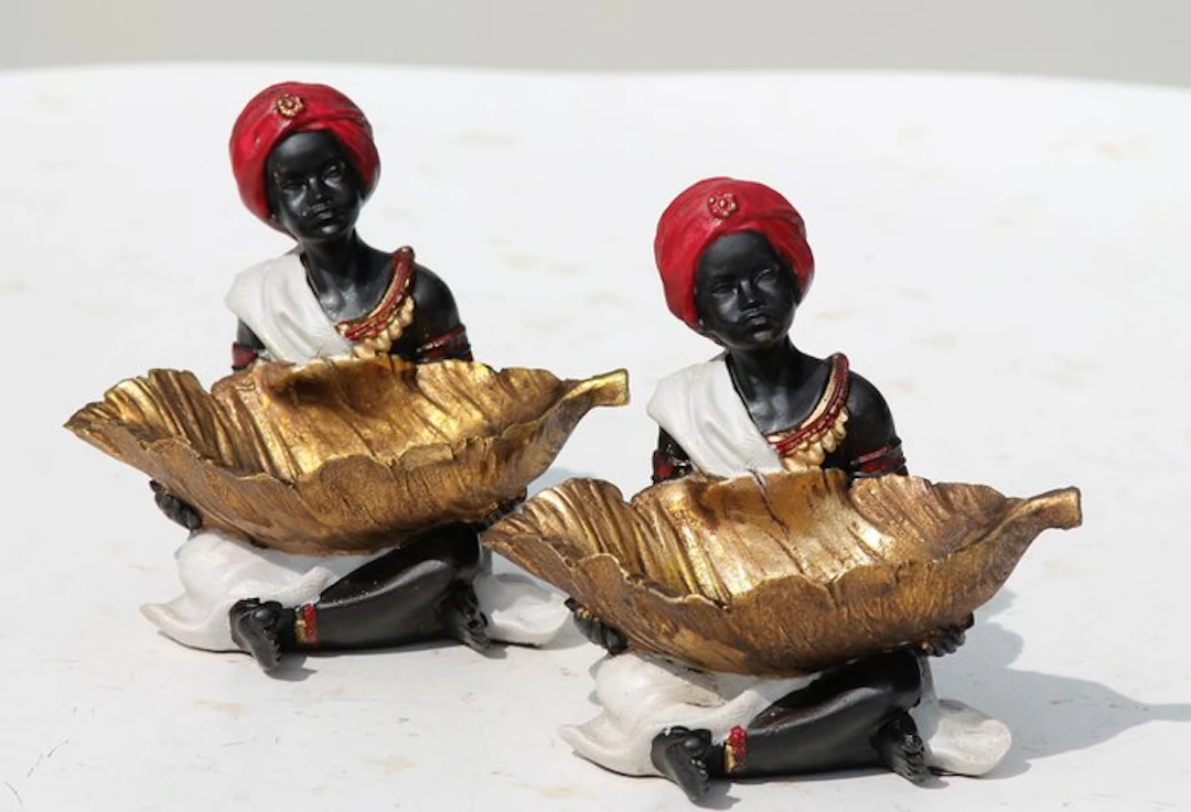 Statue, zeep of chocolade schaaltjes - 15 cm - resin