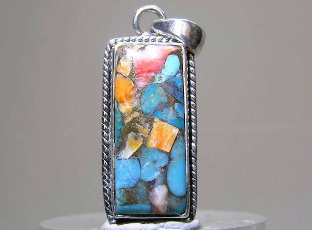 Turquoise Pendant - Height: 42 mm - Width: 14.2 mm- 6.1 g - (1)