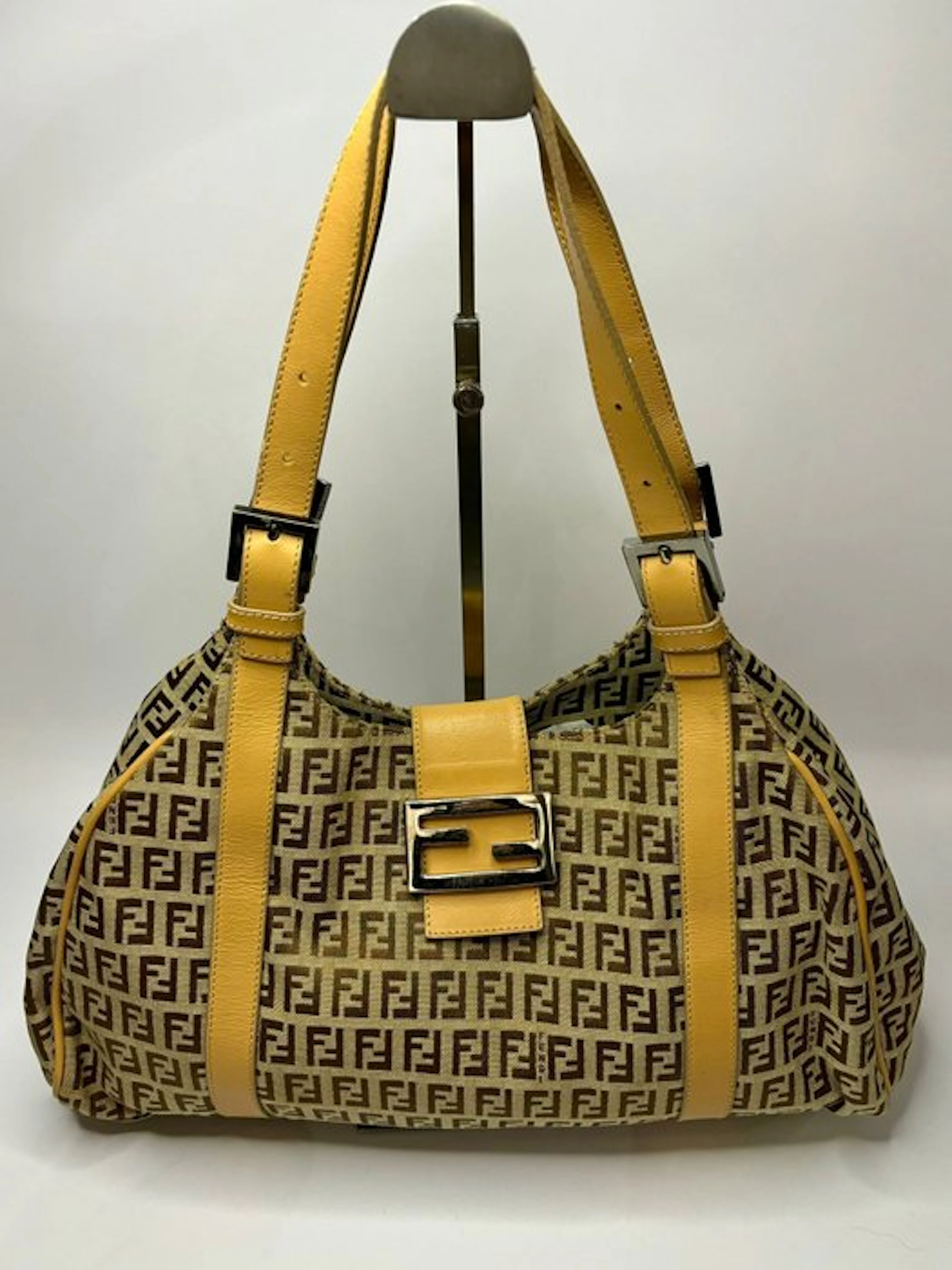 Fendi - Fendi zucca shoulder bag - Shoulder bag