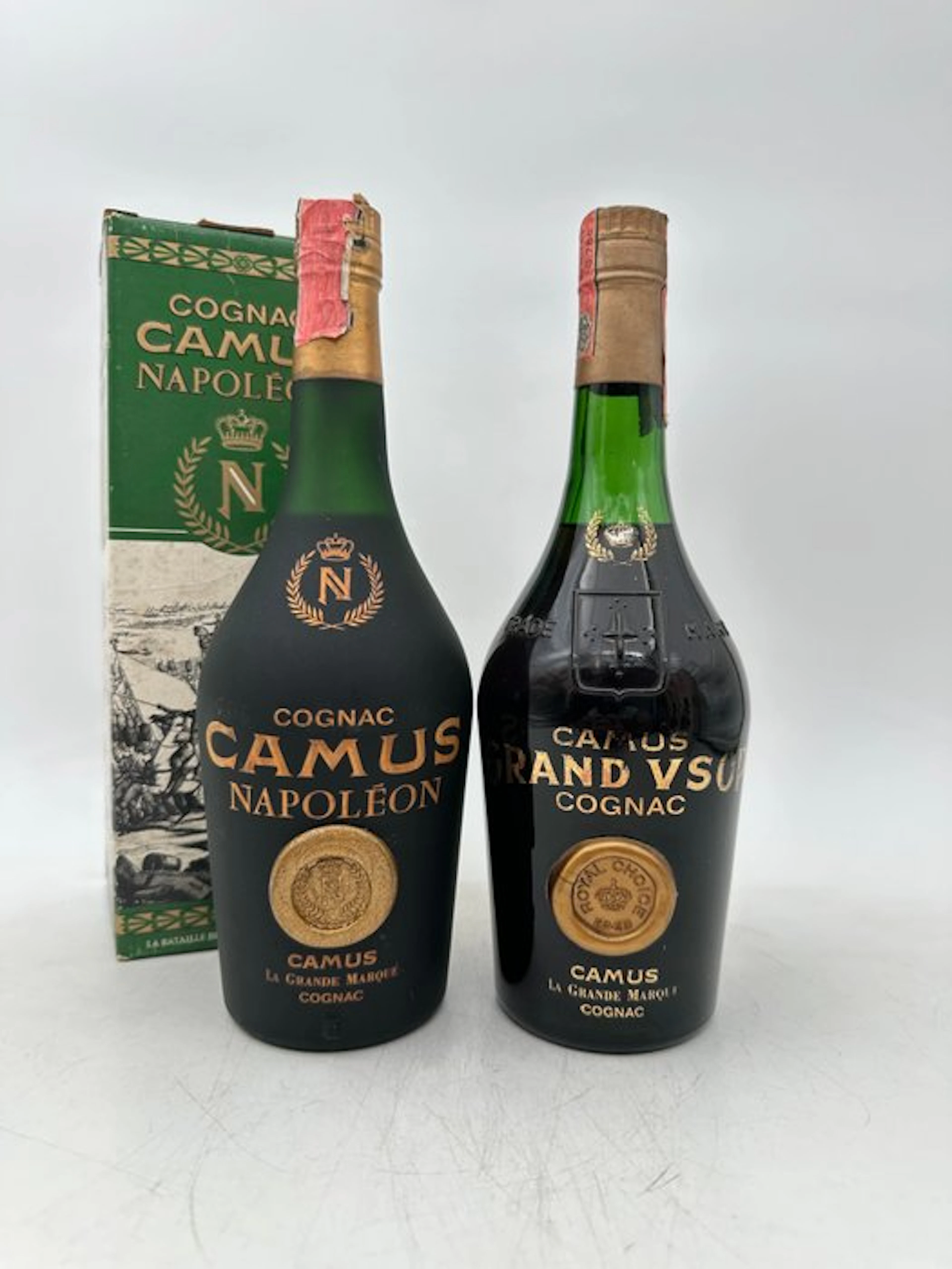 Camus - Napoléon + Grand VSOP - b. 1970s - 75cl - 2 bottles