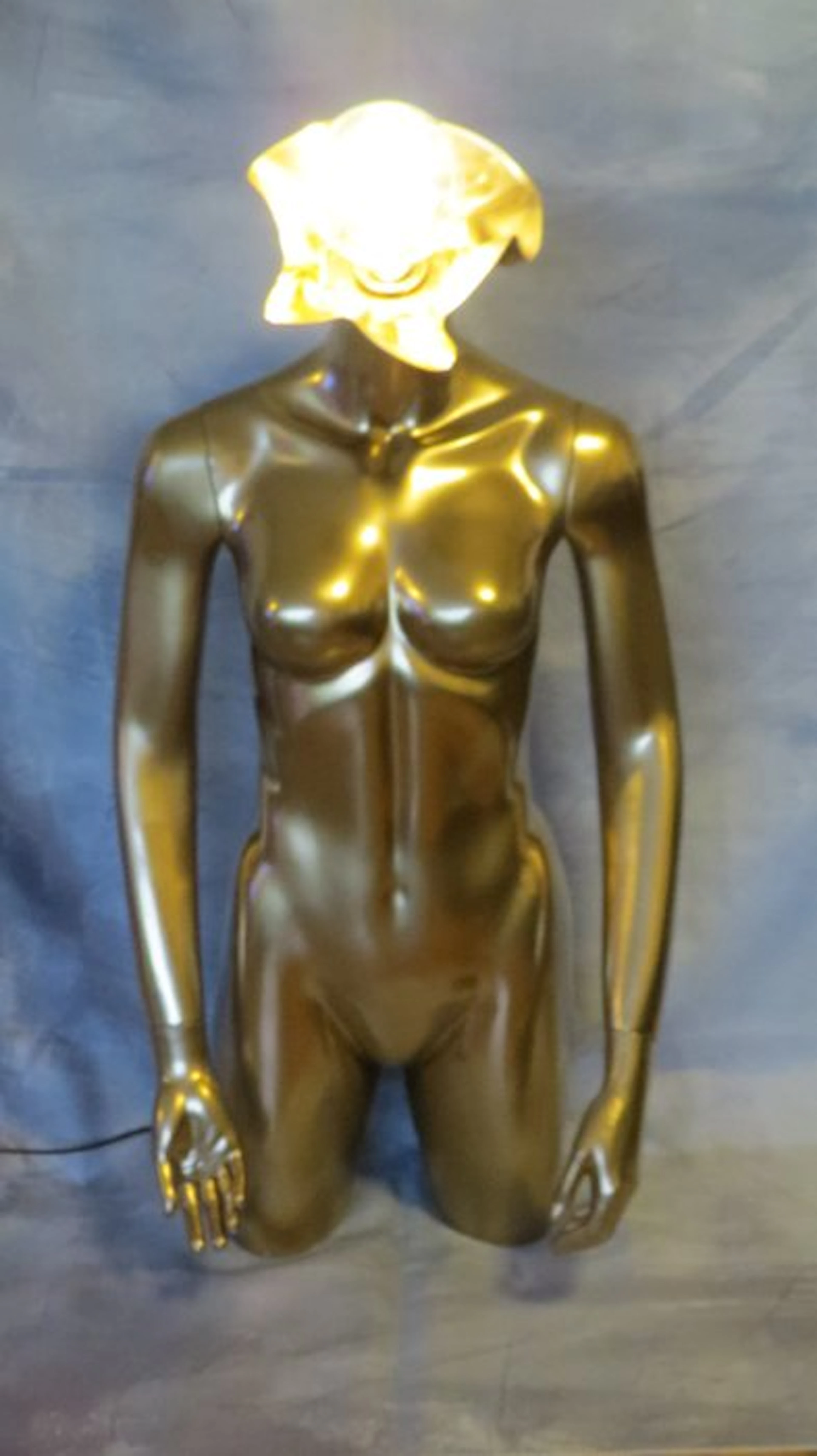 T(INK) Art - Mannequin - "Aurea" - Polypropylene