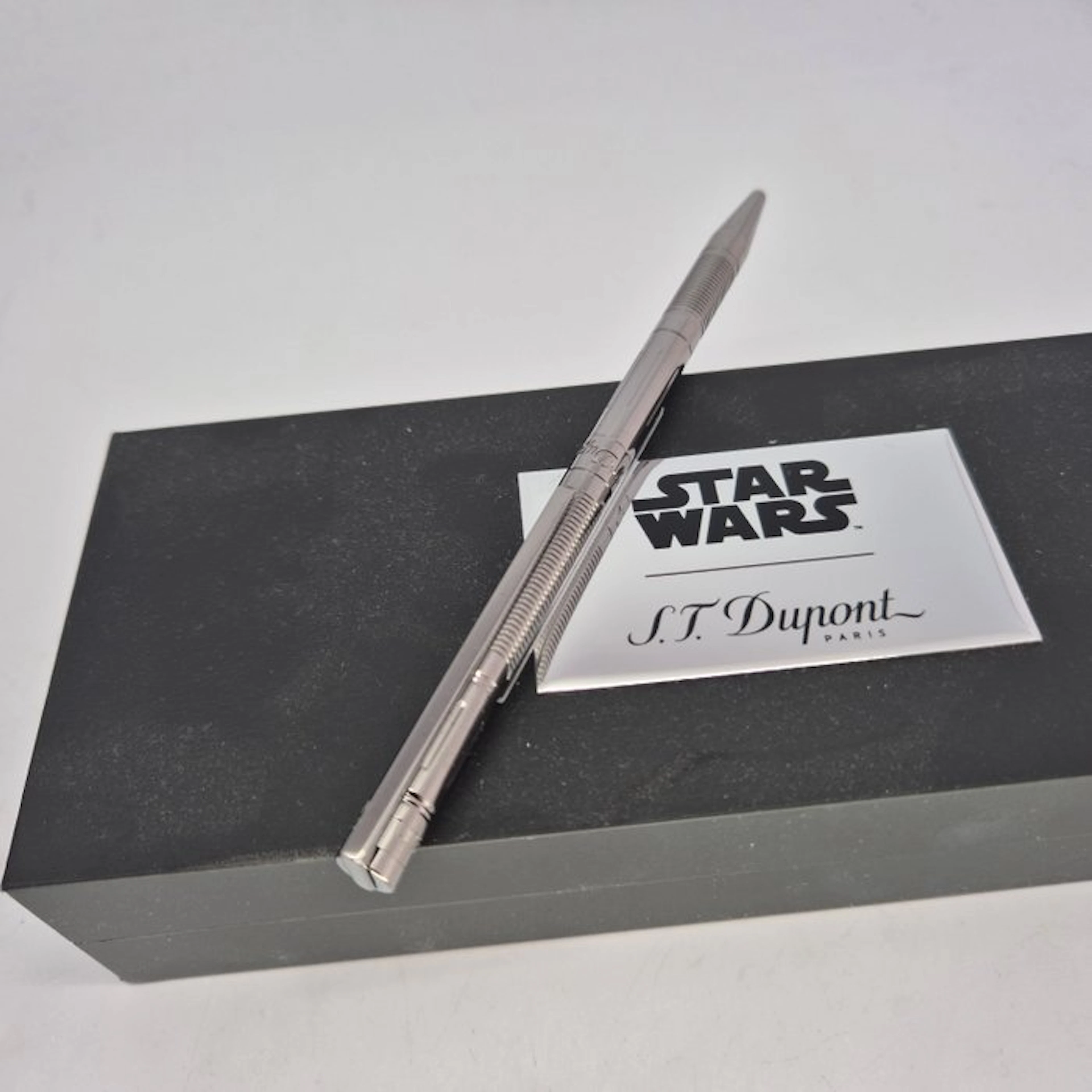 S.T. Dupont - Star Wars Logo Chrome Limited Edition - New...