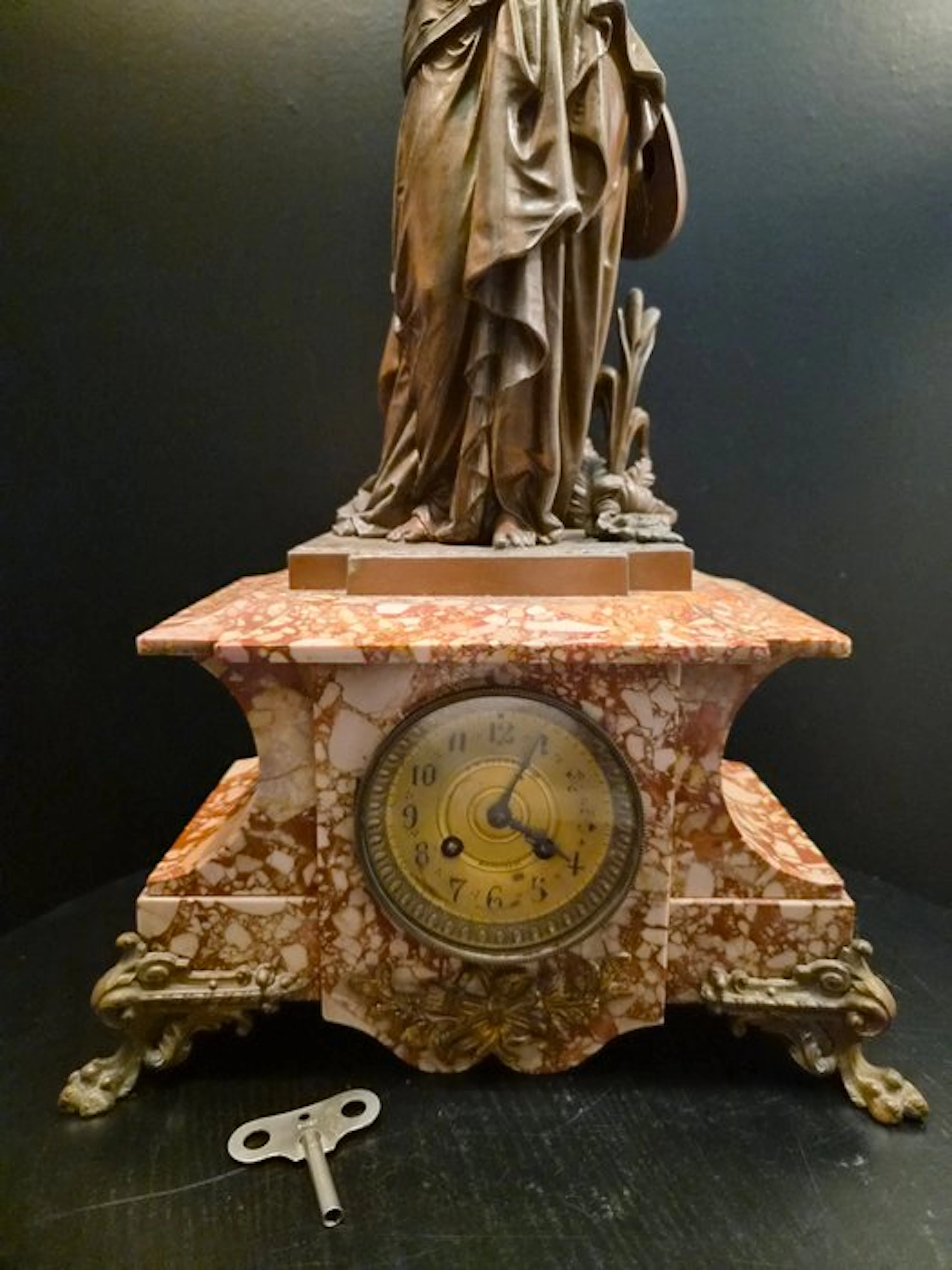 Mantel clock - Spelter, Marble - 1850-1900