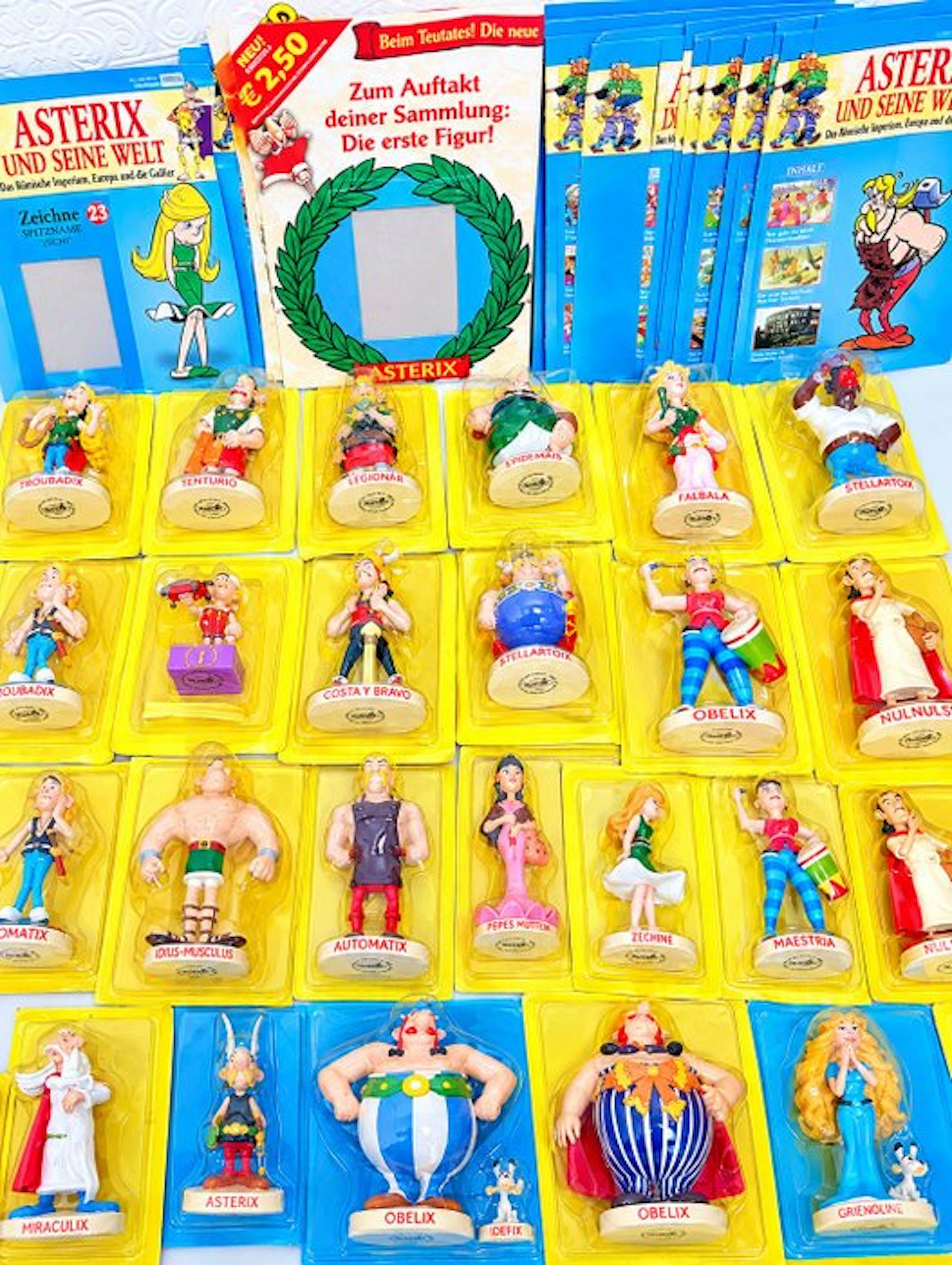 Asterix - Lot de 32 Figurines de Collection « Asterix und...