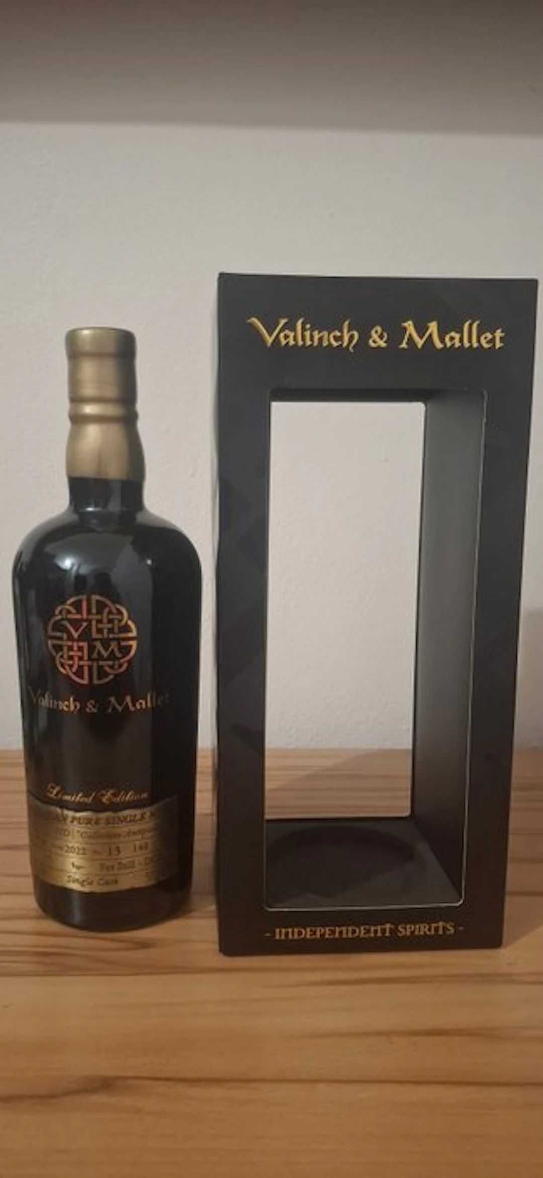 HD (Hampden) 2009 Valinch & Mallet - Collection Antipodes - DOK - b