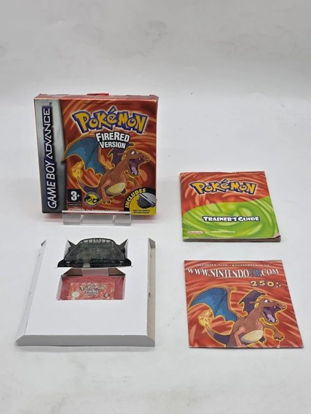 Nintendo - Gameboy Advance - Pokemon FIRERED Version...