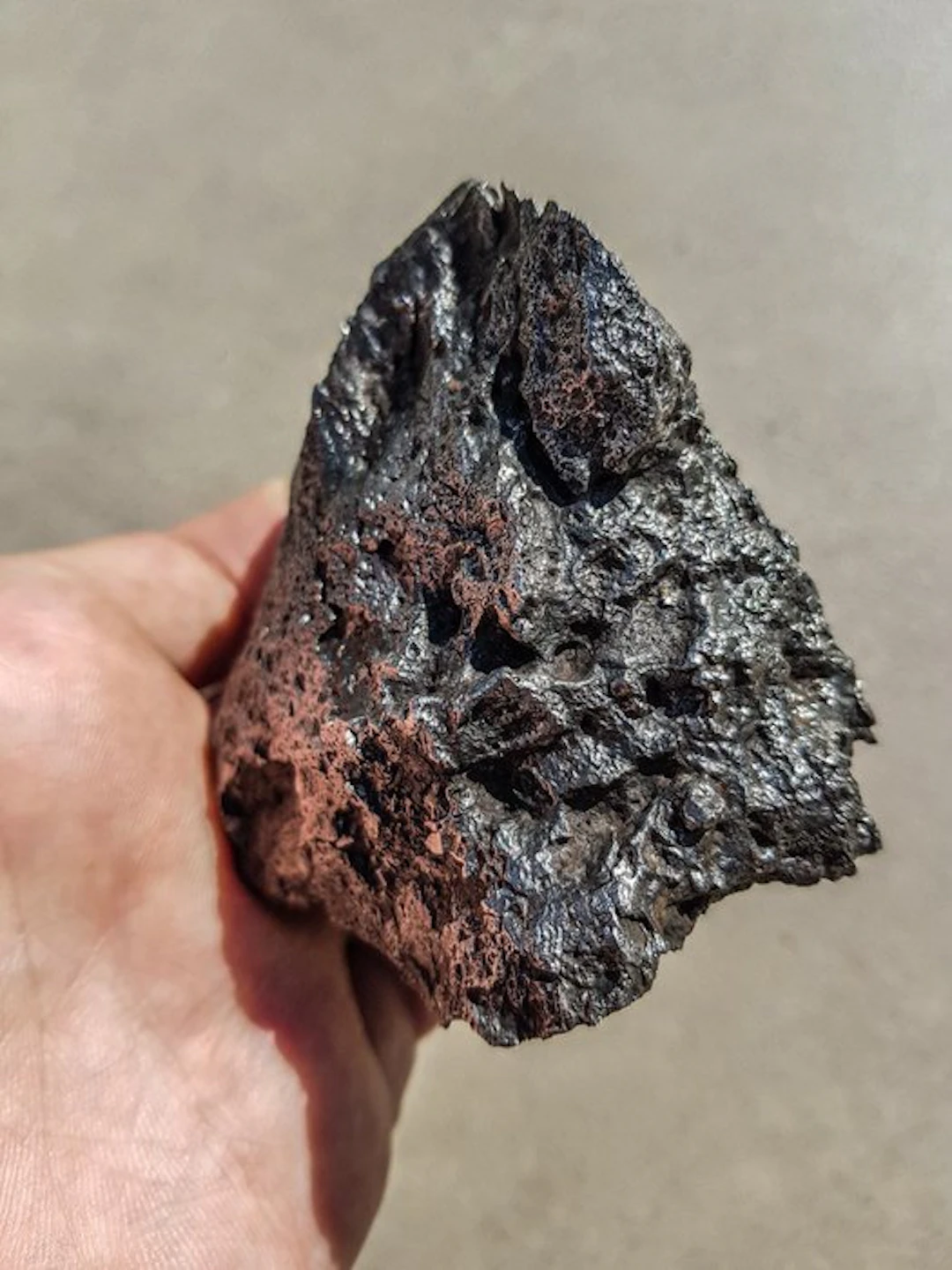 Campo del Cielo meteorite Iron meteorite - Height: 8 cm...