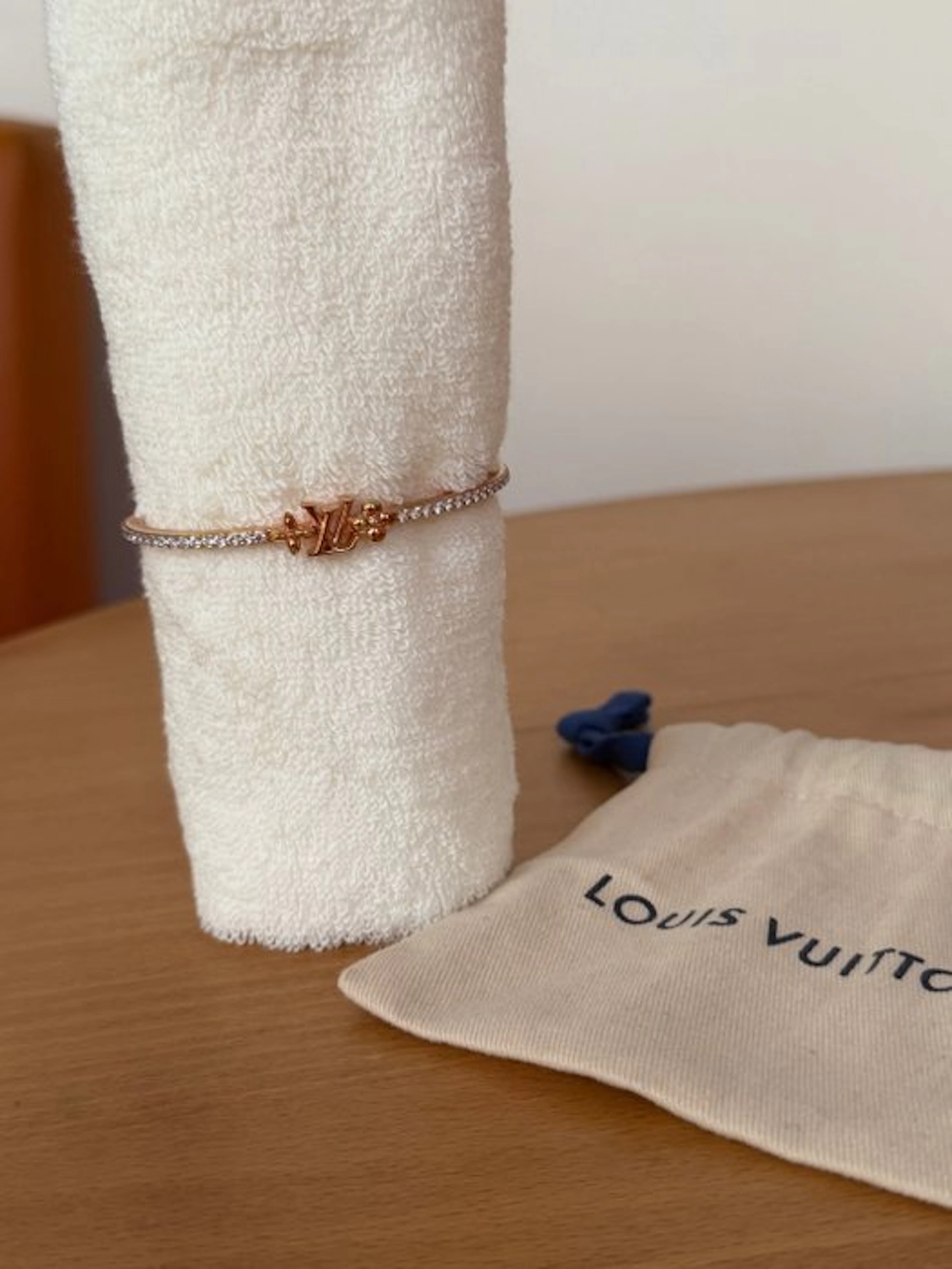 Louis Vuitton - Synthetic gemstone - Gold-plated - Bracelet