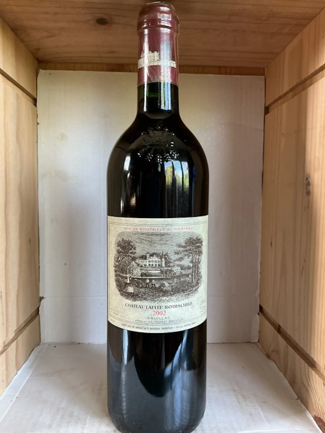 2002 Château Lafite Rothschild - Pauillac 1er Grand Cru...