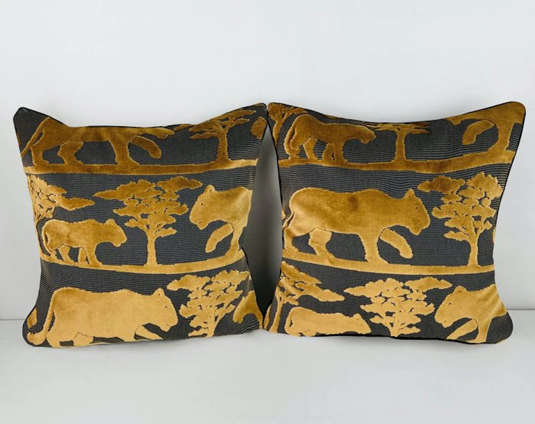 ANDREW MARTIN - New set of two - Cushion