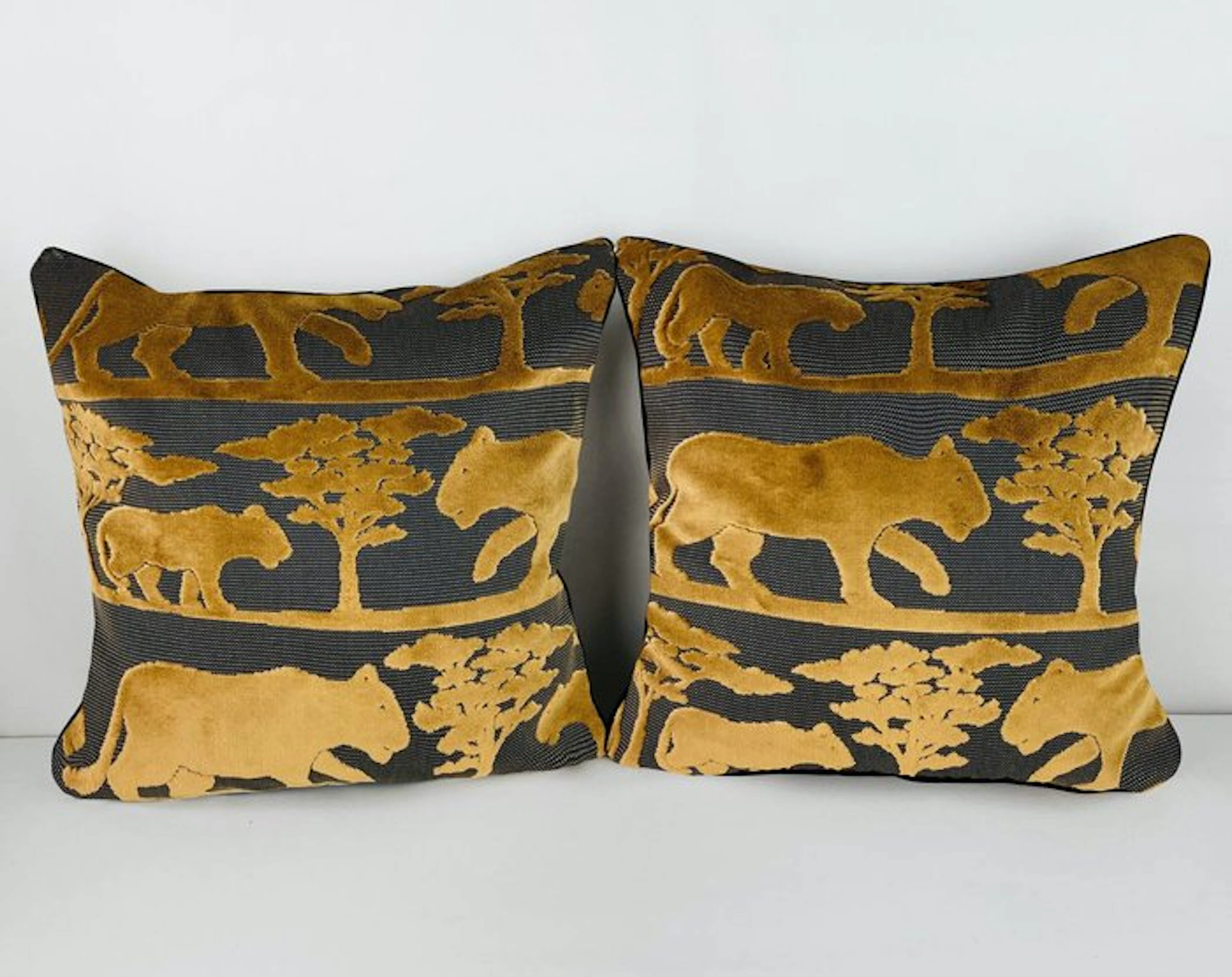 ANDREW MARTIN - New set of two - Cushion