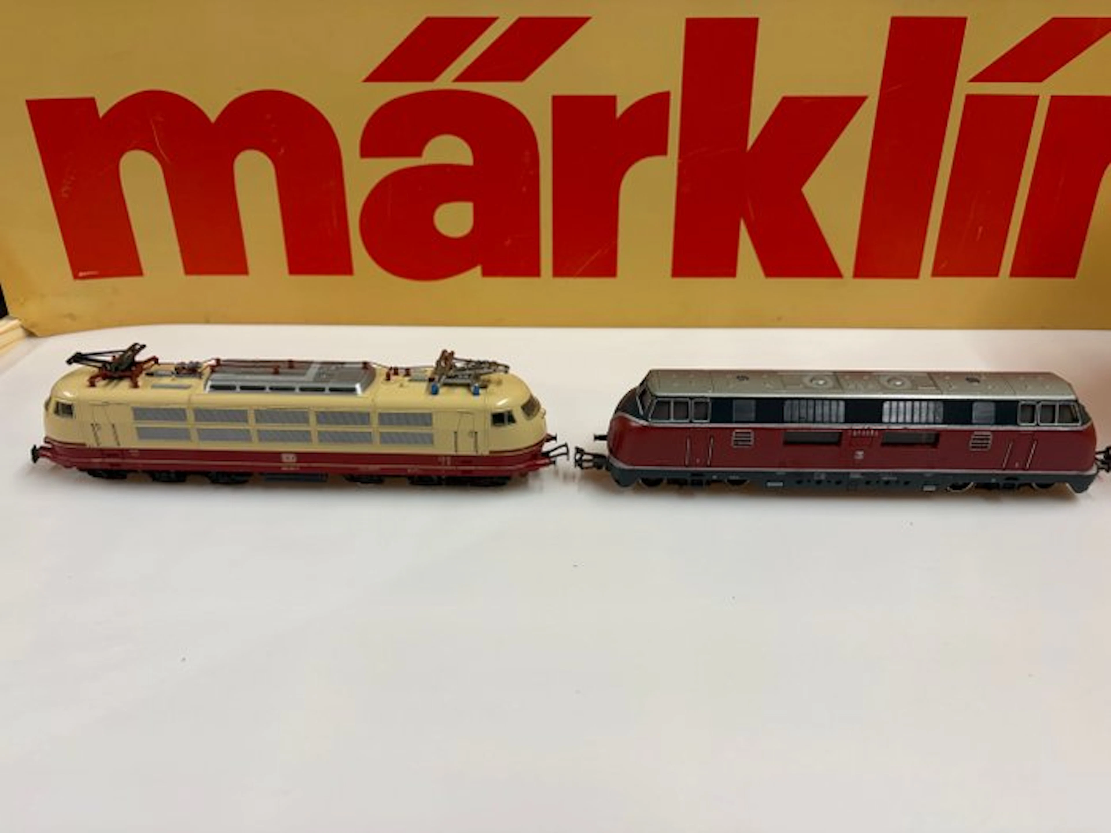 Märklin H0 - Model train locomotive (2) - DB