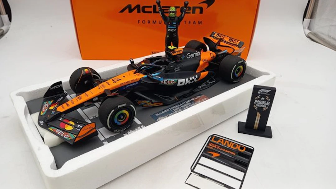 MiniChamps 1:18 - Model car - McLaren MCL39 Lando Norris...