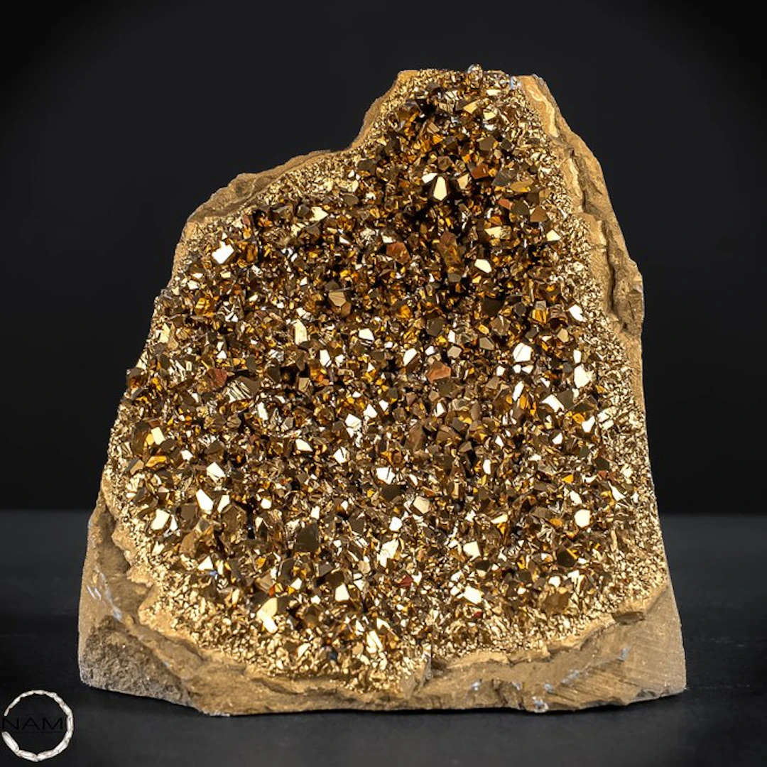 Golden Aura Magic Amethyst from Uruguay – Magical golden...
