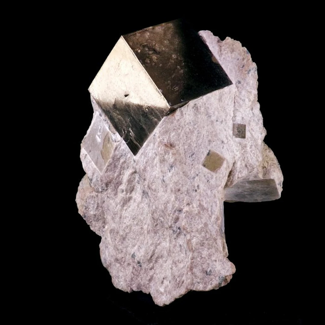 Pyrite - Navajun, La Rioja, Spain - Height: 7.7 cm - Width: 5.9 cm- 187 g