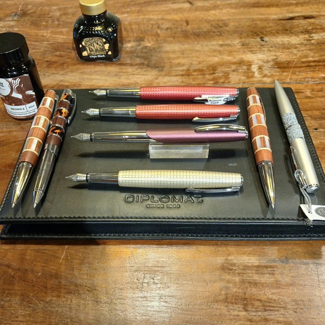 On Line - Fountain pen
