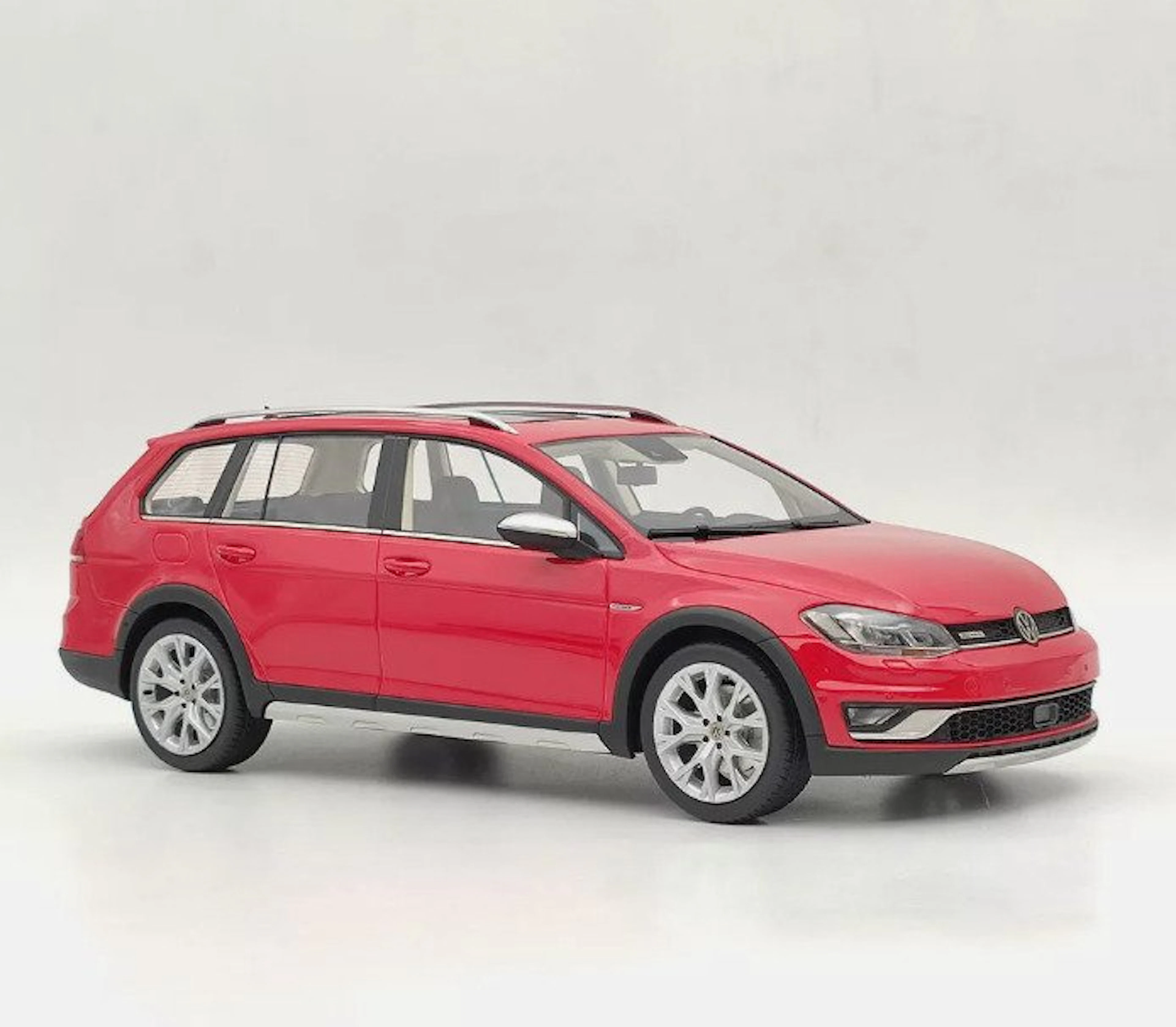 DNA Collectibles 1:18 - Model car - Volkswagen Golf 7 SW Alltrack 2015