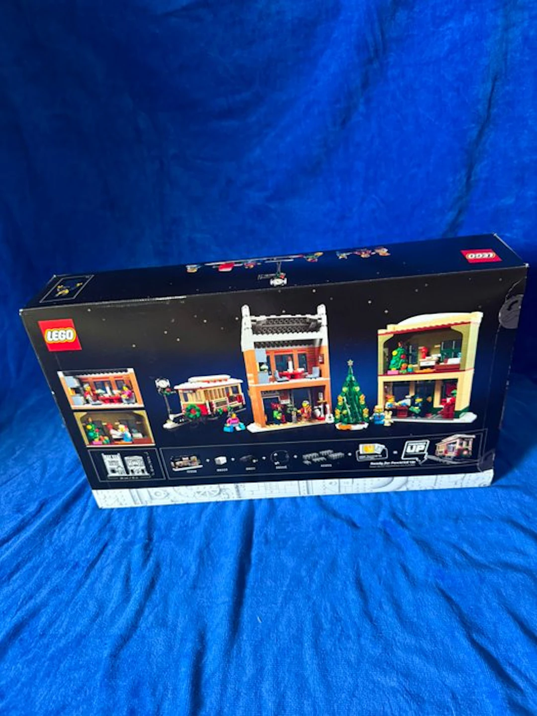 LEGO Set - 10308 - Icons - LEGO - Icons (Winter Village)...