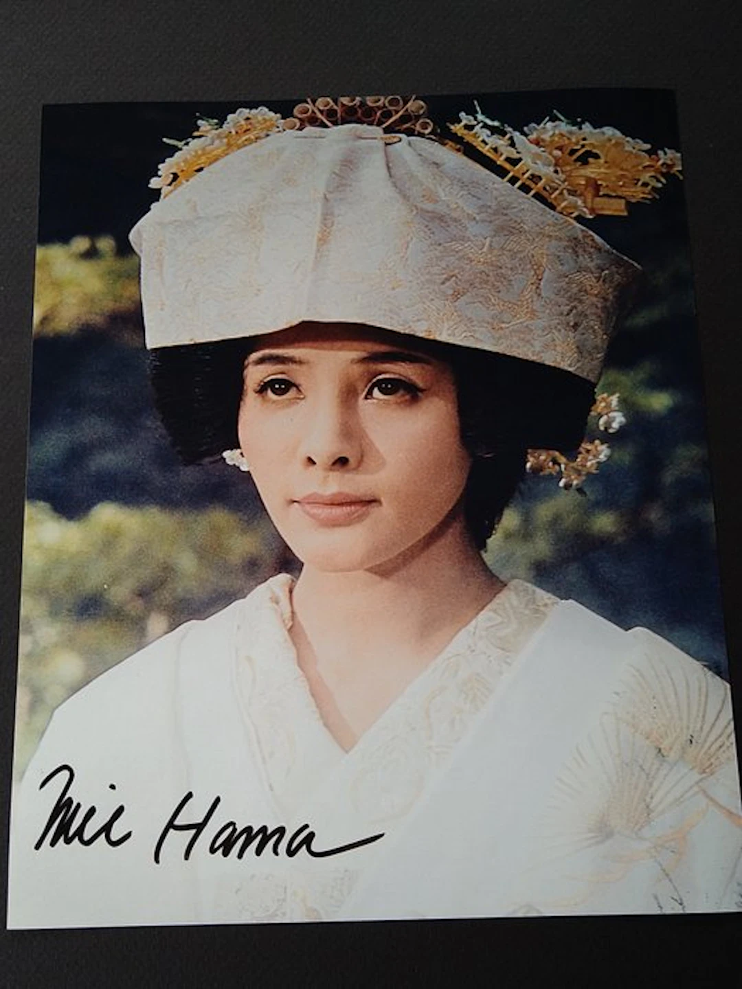 James Bond 007: You Only Live Twice - Mie Hama "Kissy Suzuki" - Autograph