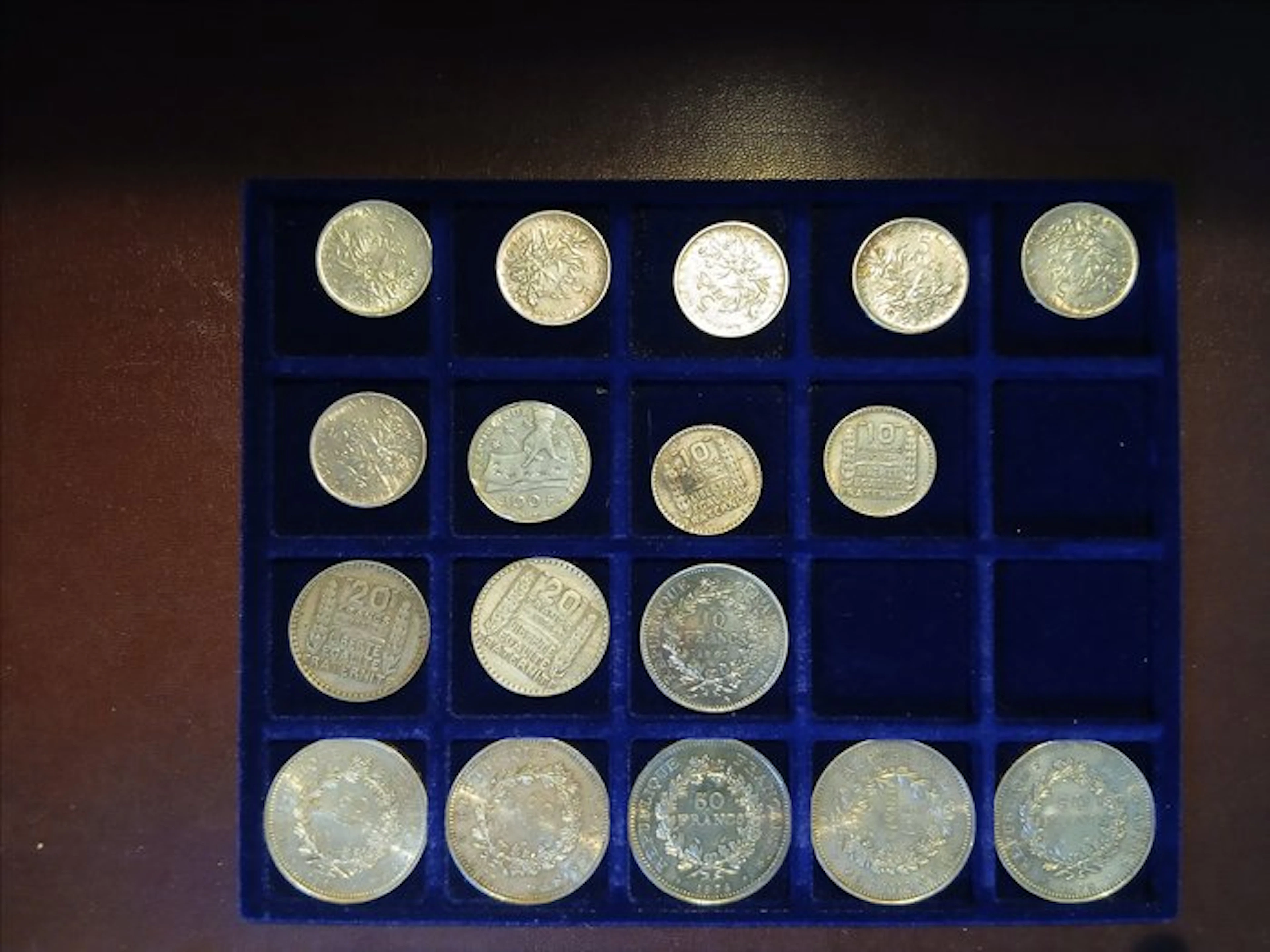 France. Lot de 17 monnaies en argent, 1930/1991