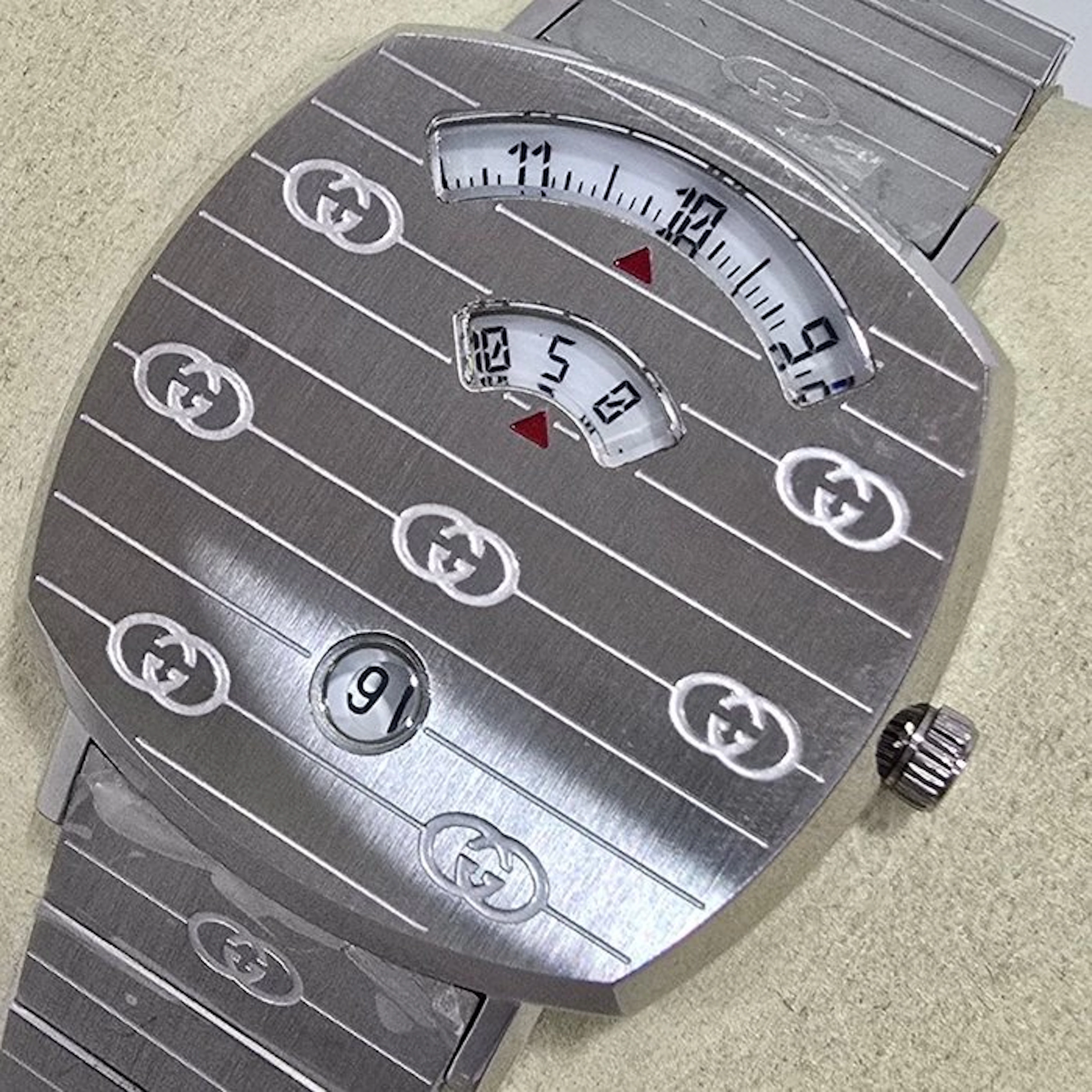 Gucci - Grip - YA157401 - Unisex - 2020-2025